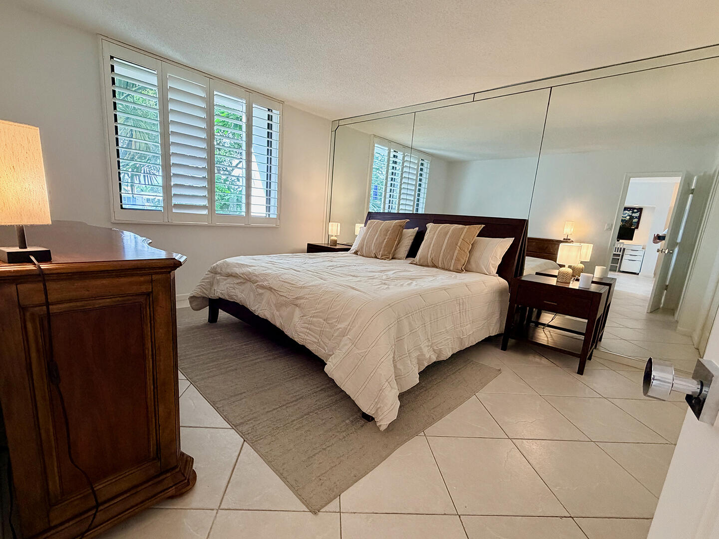1595 S Ocean Lane 182 Property Photo 14