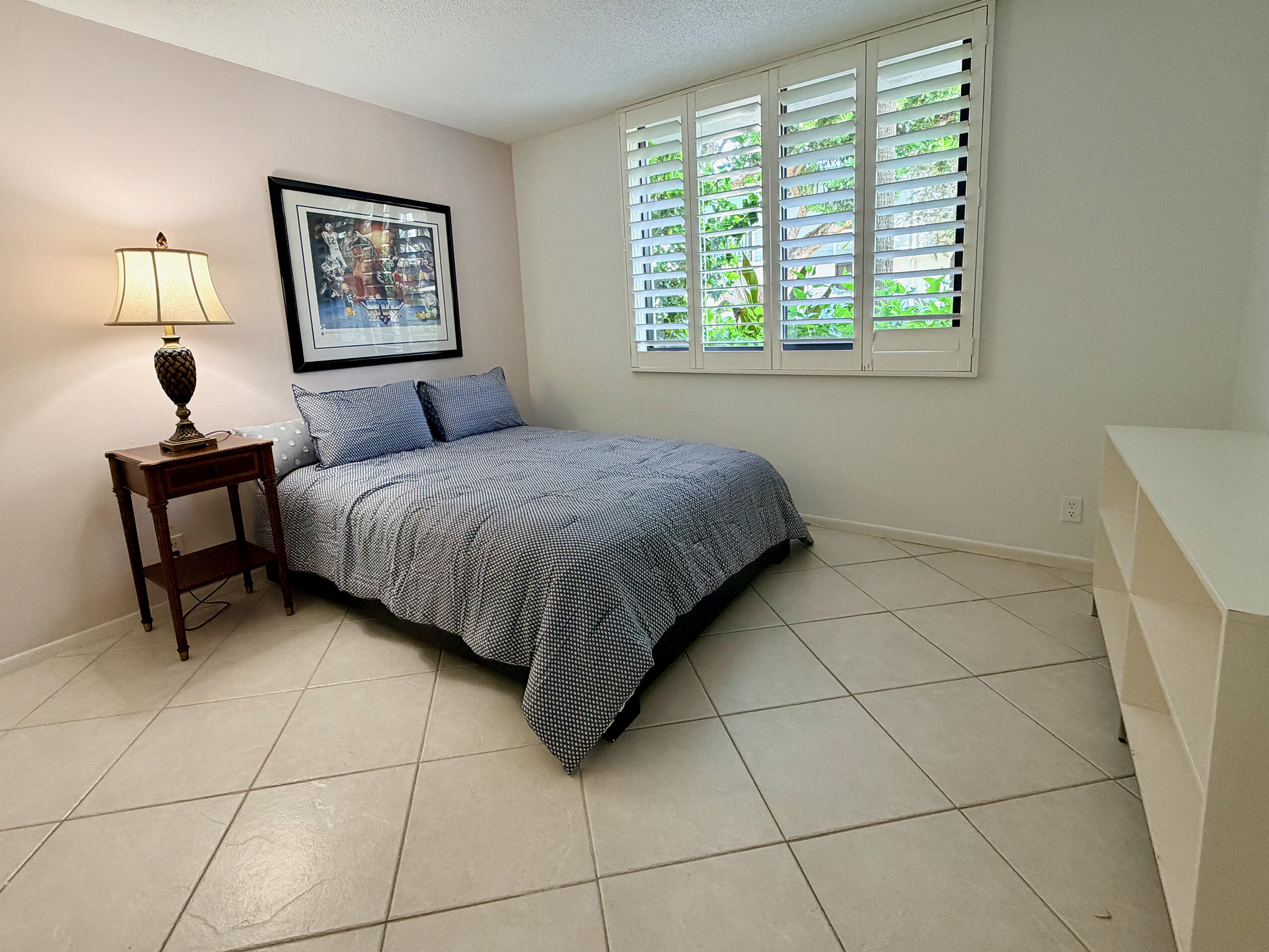 1595 S Ocean Lane 182 Property Photo 20