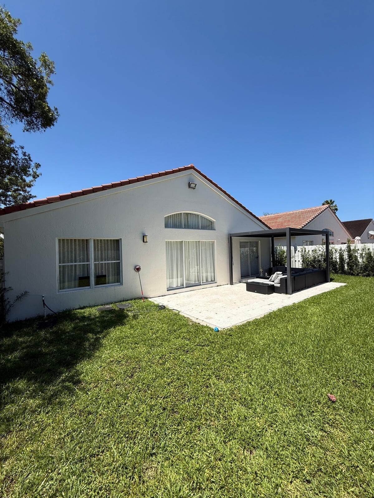 3380 Sw 50th Street Property Photo 12