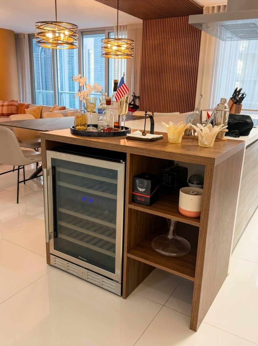 330 Sunny Isles Boulevard 5-2407 Property Photo 1