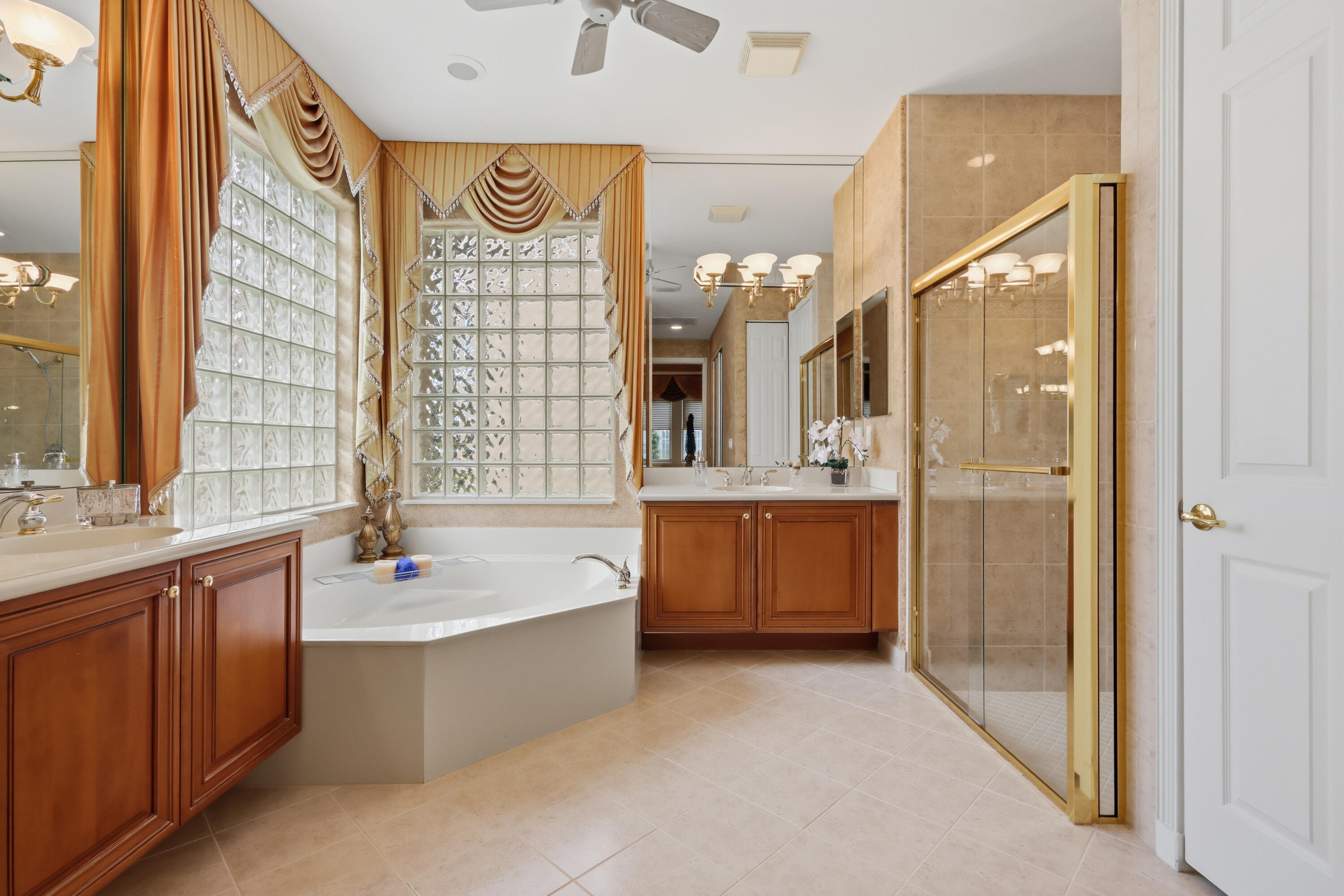 11044 Malaysia Circle Property Photo 27