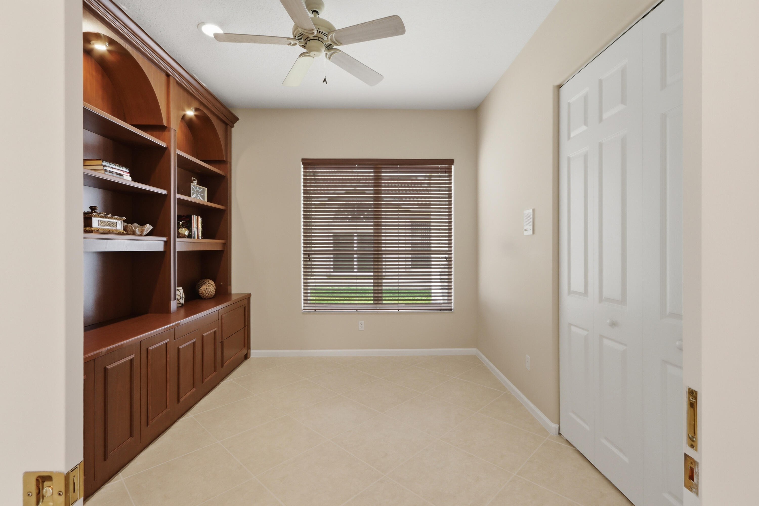 11044 Malaysia Circle Property Photo 36