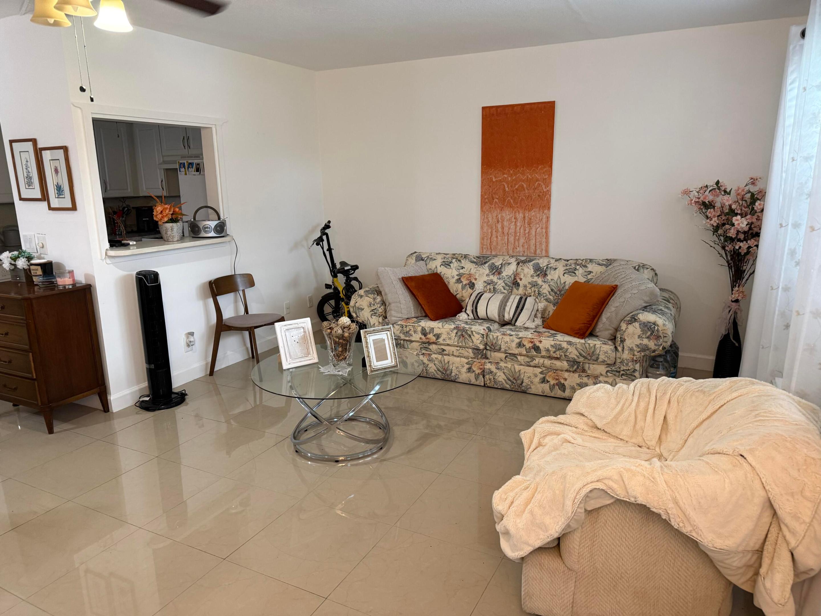 227 Markhum K Property Photo 1
