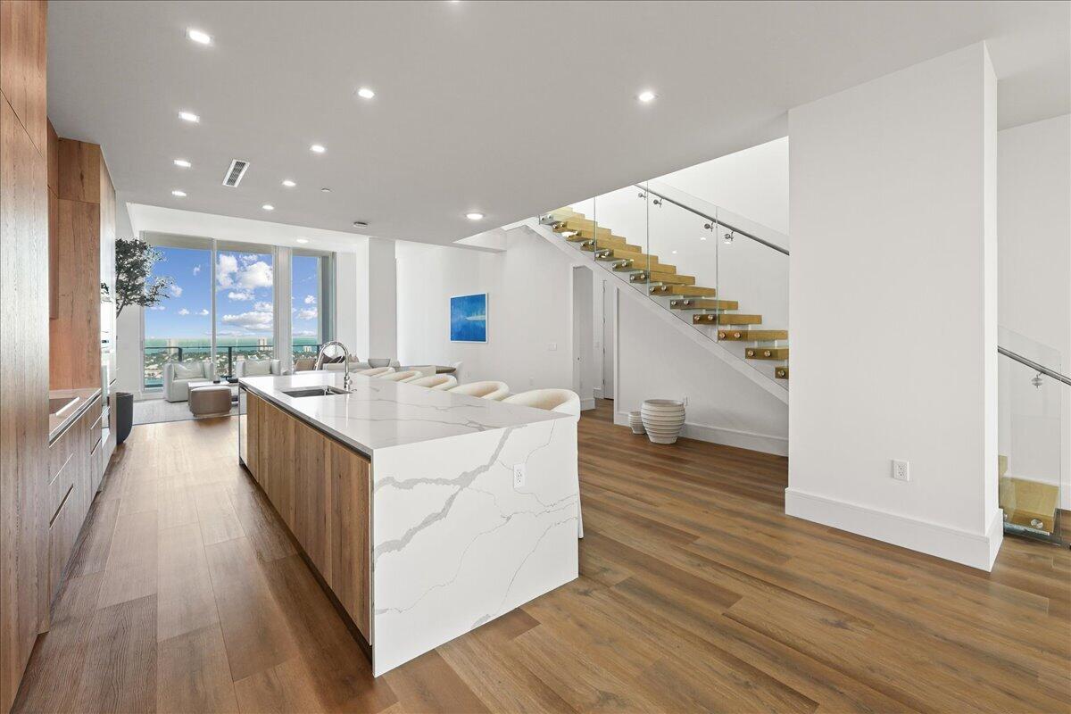 220 Lake Shore Drive 2406 Property Photo 3