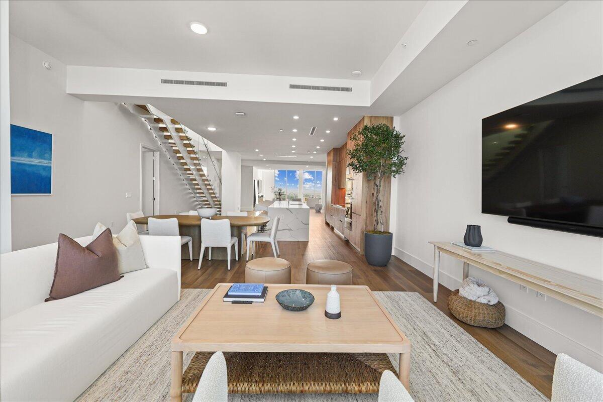 220 Lake Shore Drive 2406 Property Photo 11