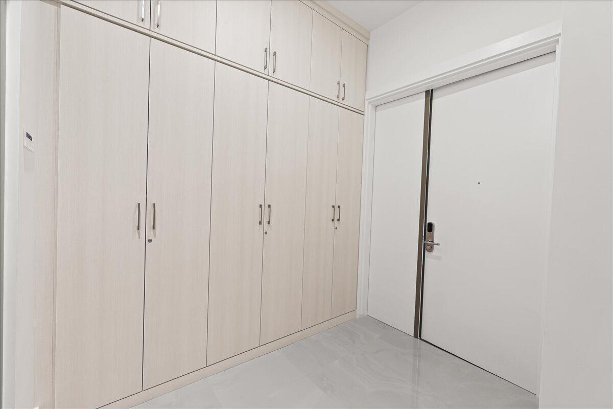 220 Lake Shore Drive 2406 Property Photo 36