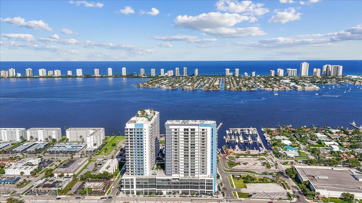 220 Lake Shore Drive 2406 Property Photo 38