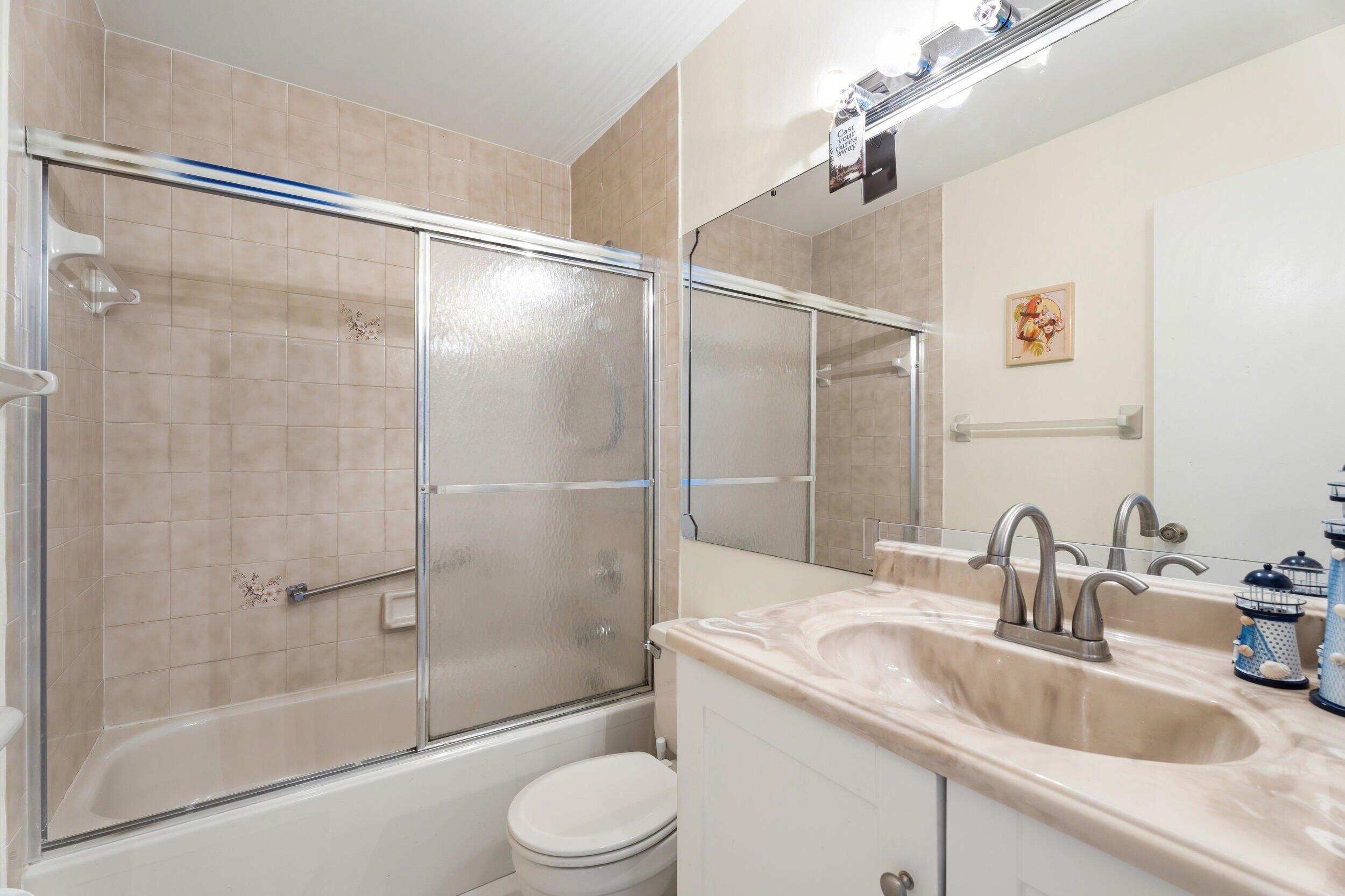 2054 Sw Silver Pine Way 123h Property Photo 14
