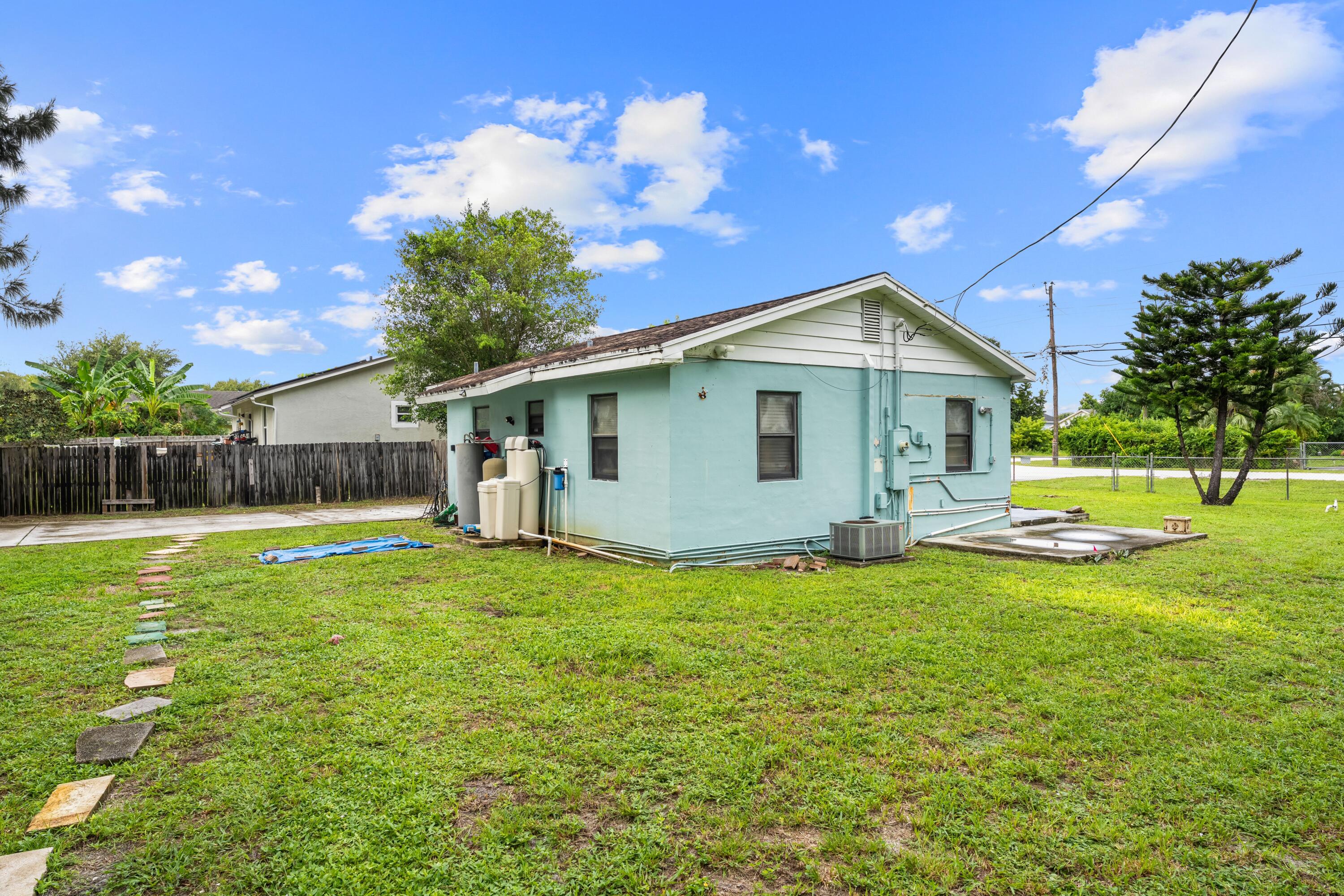 6368 Bishoff Road Property Photo 6