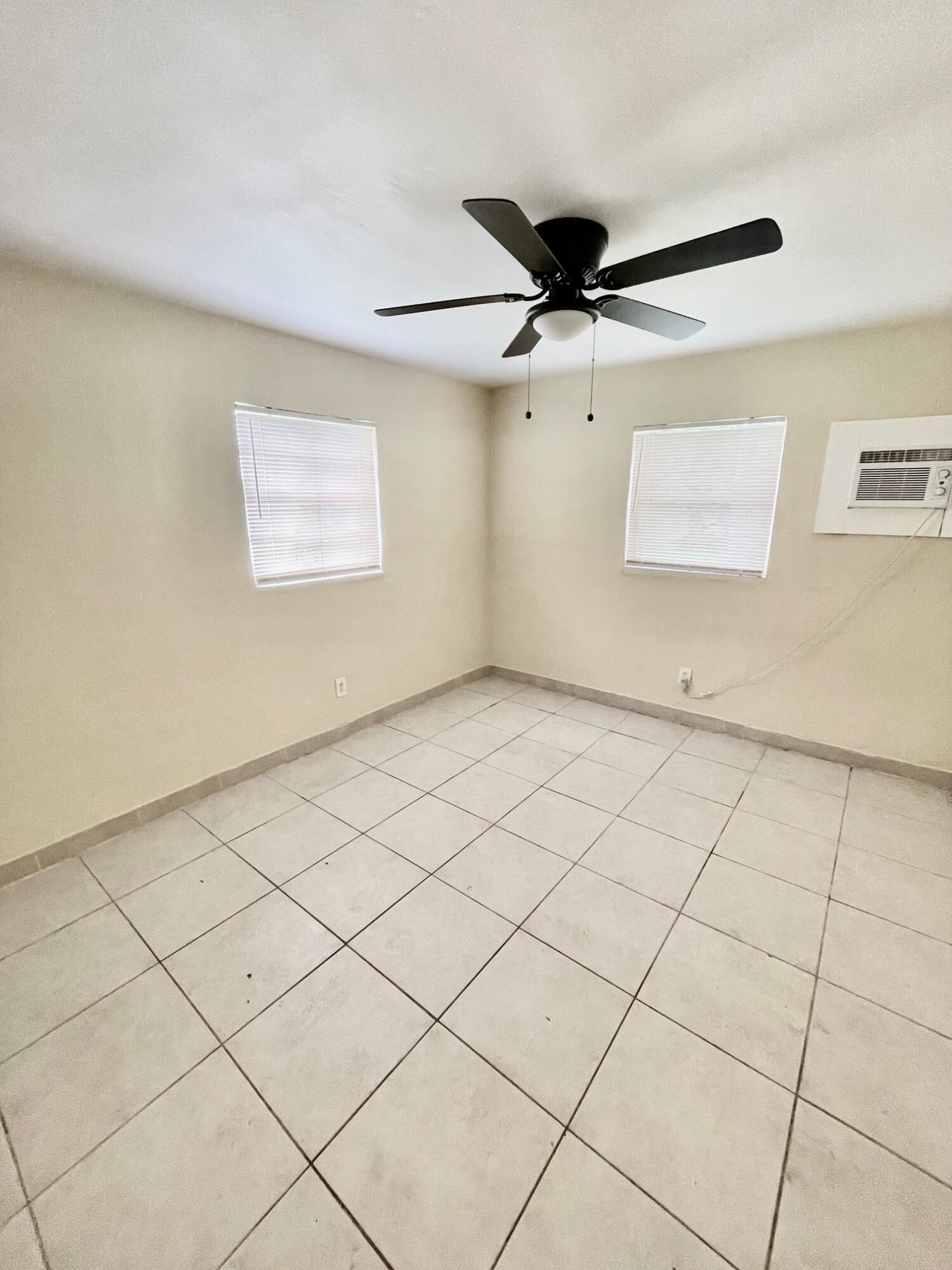 22 Nw 8th Avenue 1 Property Photo 6