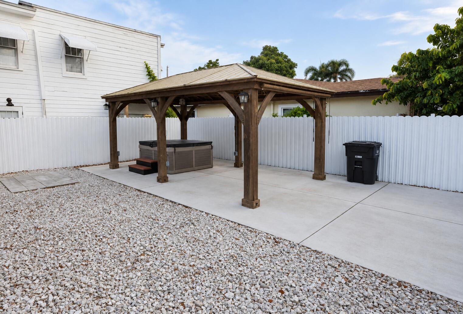 4601 Garden Avenue Property Photo 10