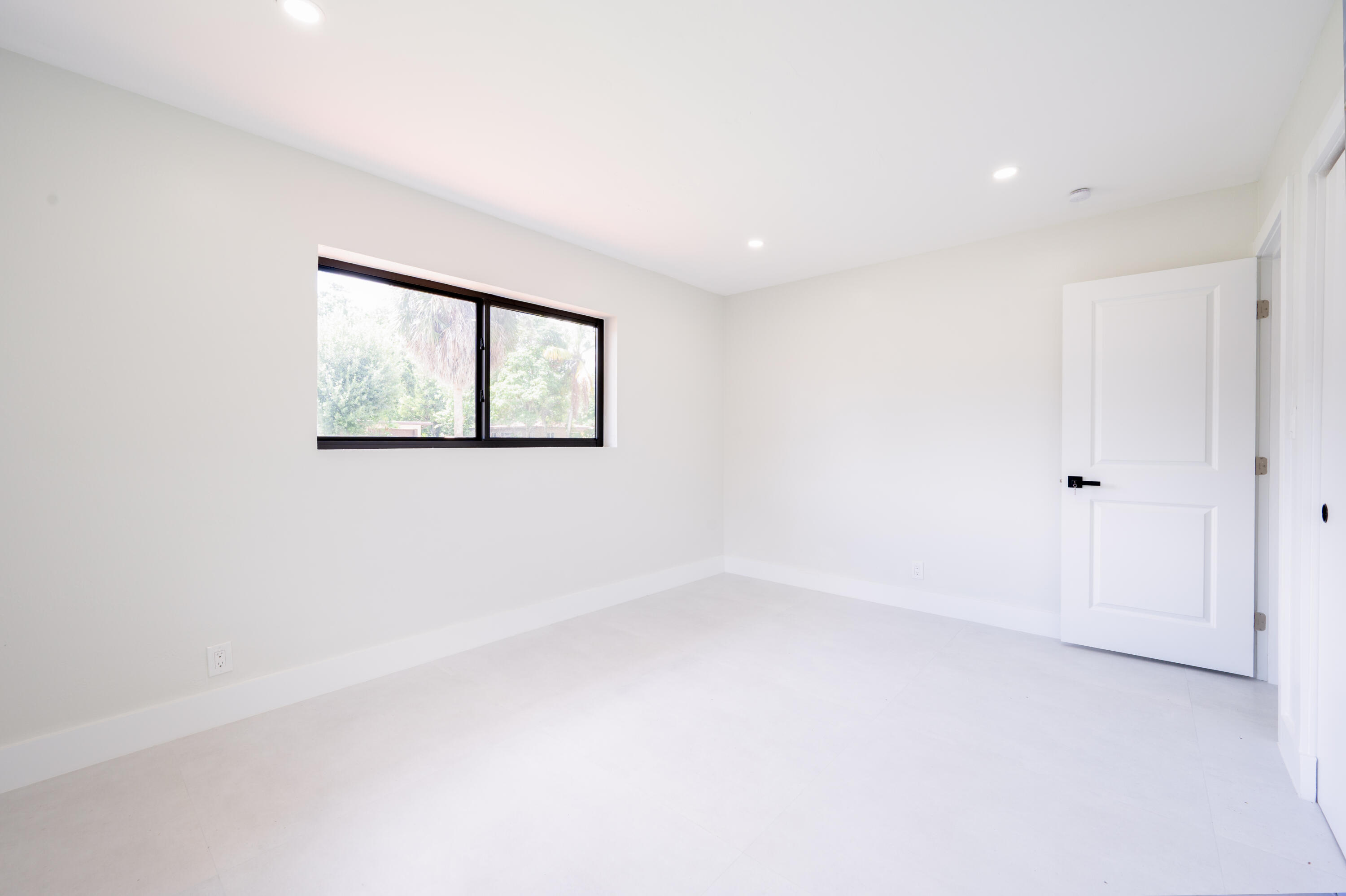 810 Wyoming Avenue Property Photo 33
