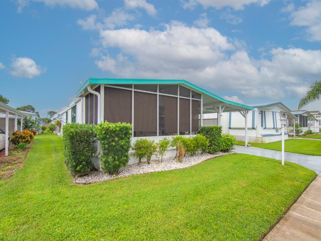 4800 Se Federal Highway Property Photo 1