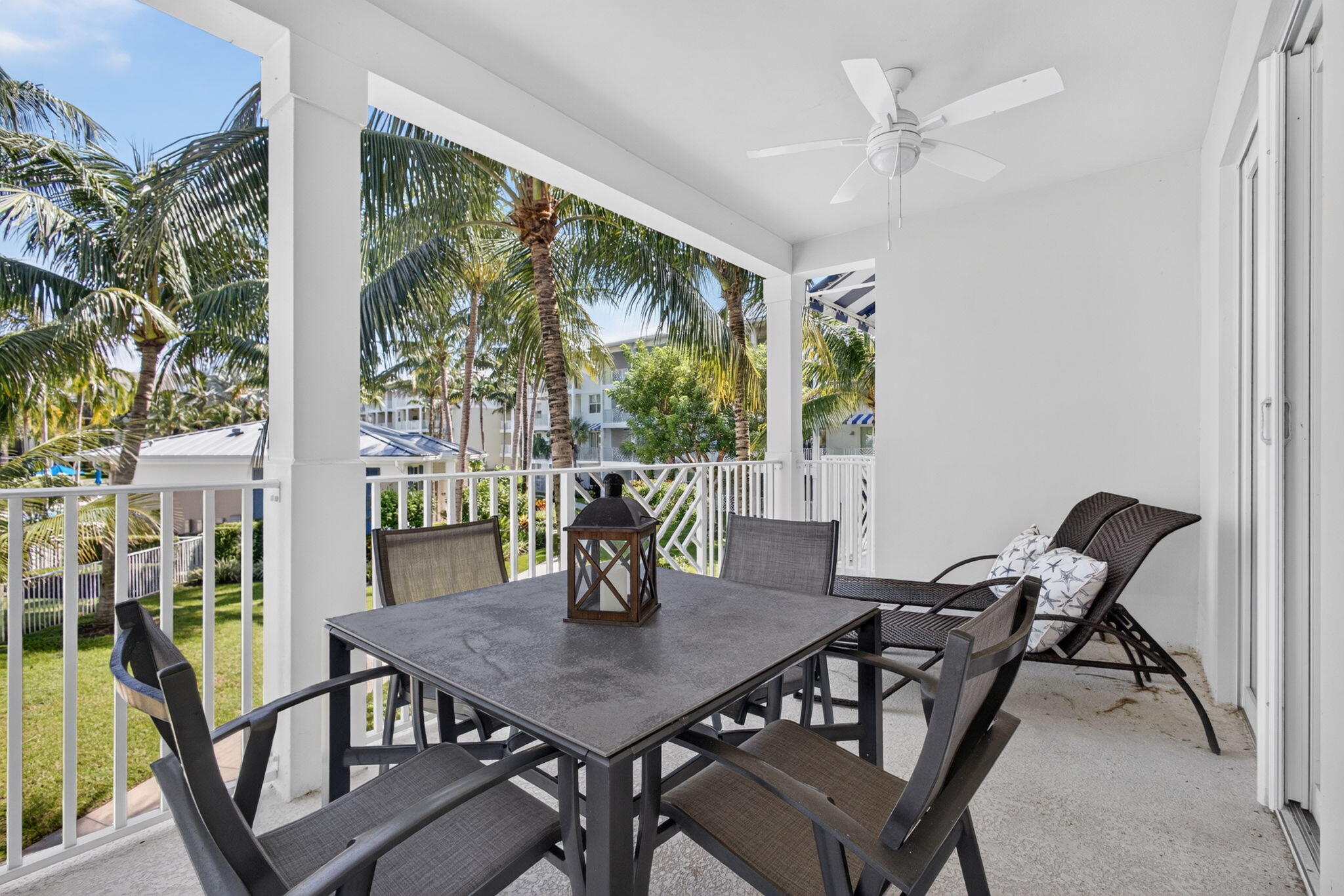 822 Bay Colony Drive S Property Photo 19