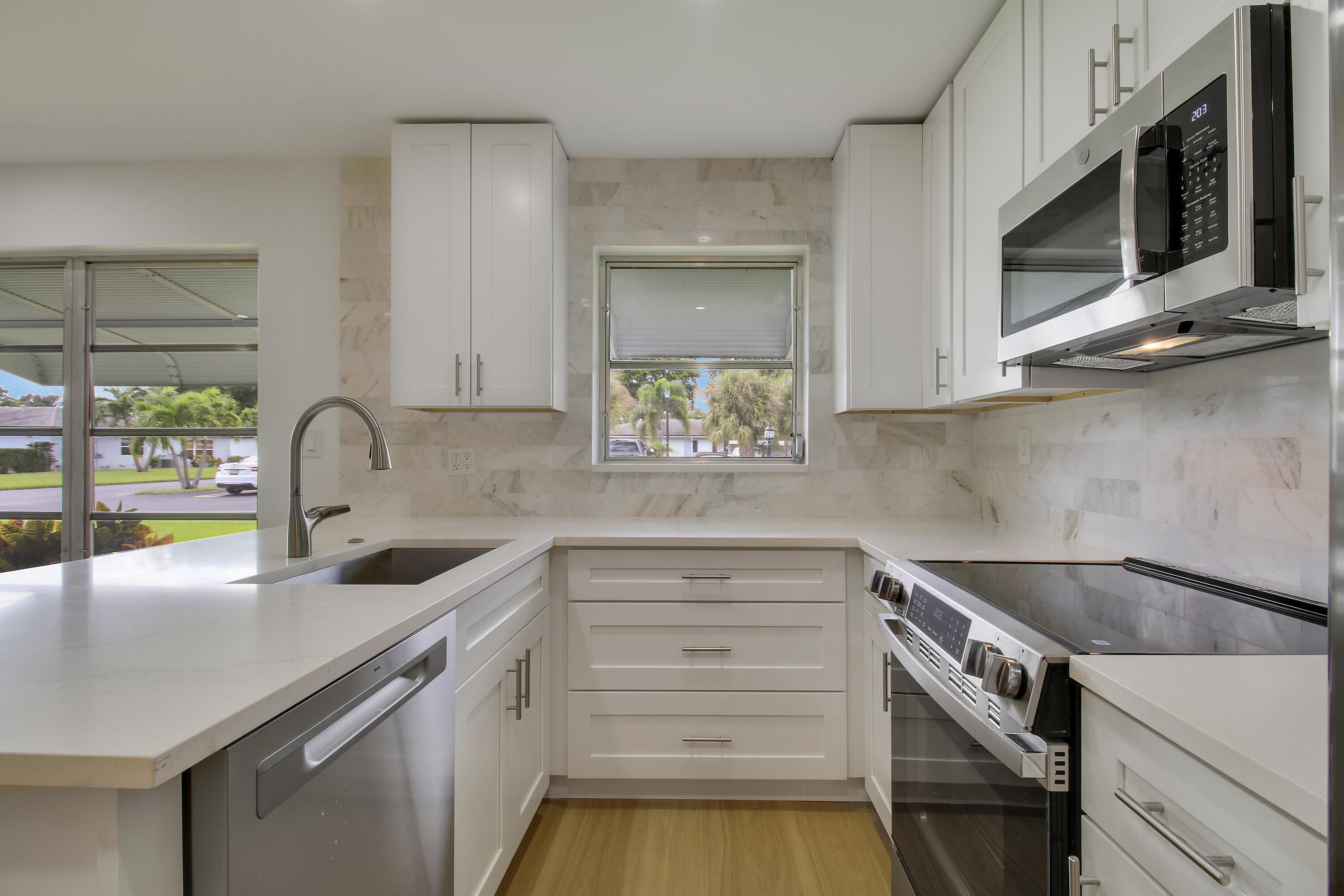 625 High Point Drive C Property Photo 2