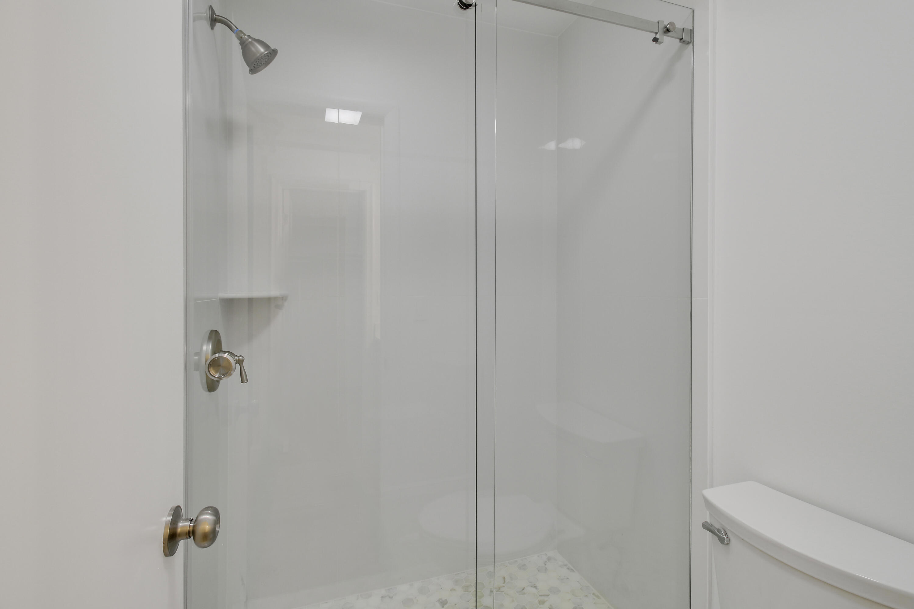 625 High Point Drive C Property Photo 20