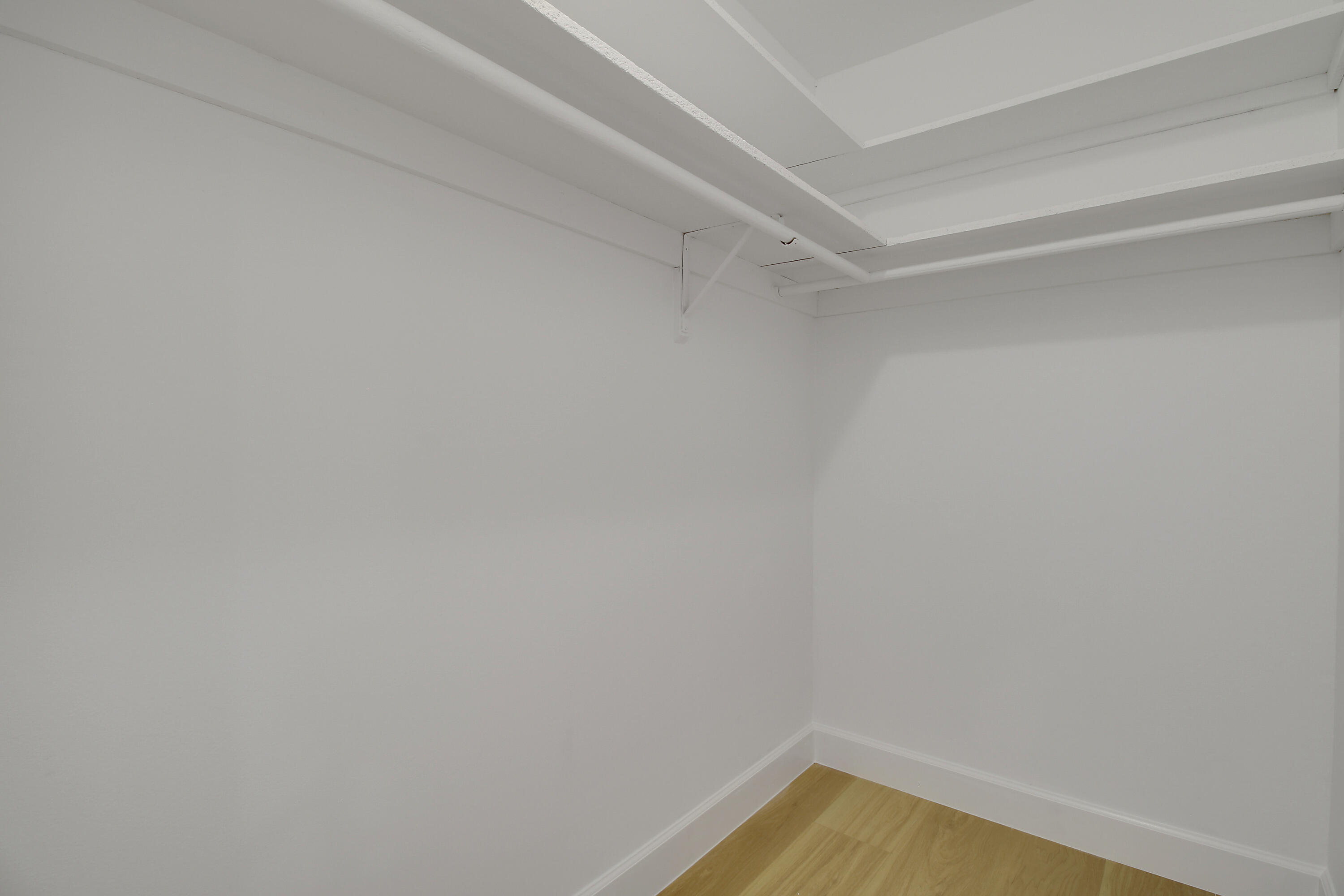 625 High Point Drive C Property Photo 22
