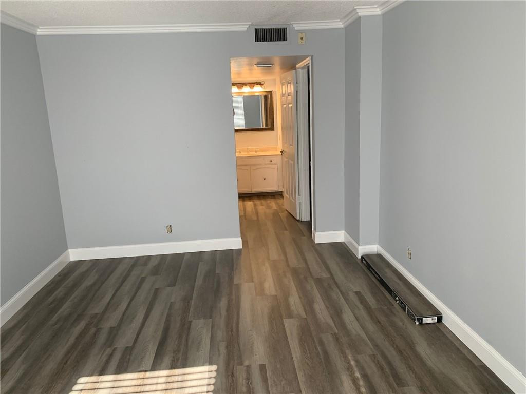 3031 N Ocean Boulevard 502 Property Photo 6