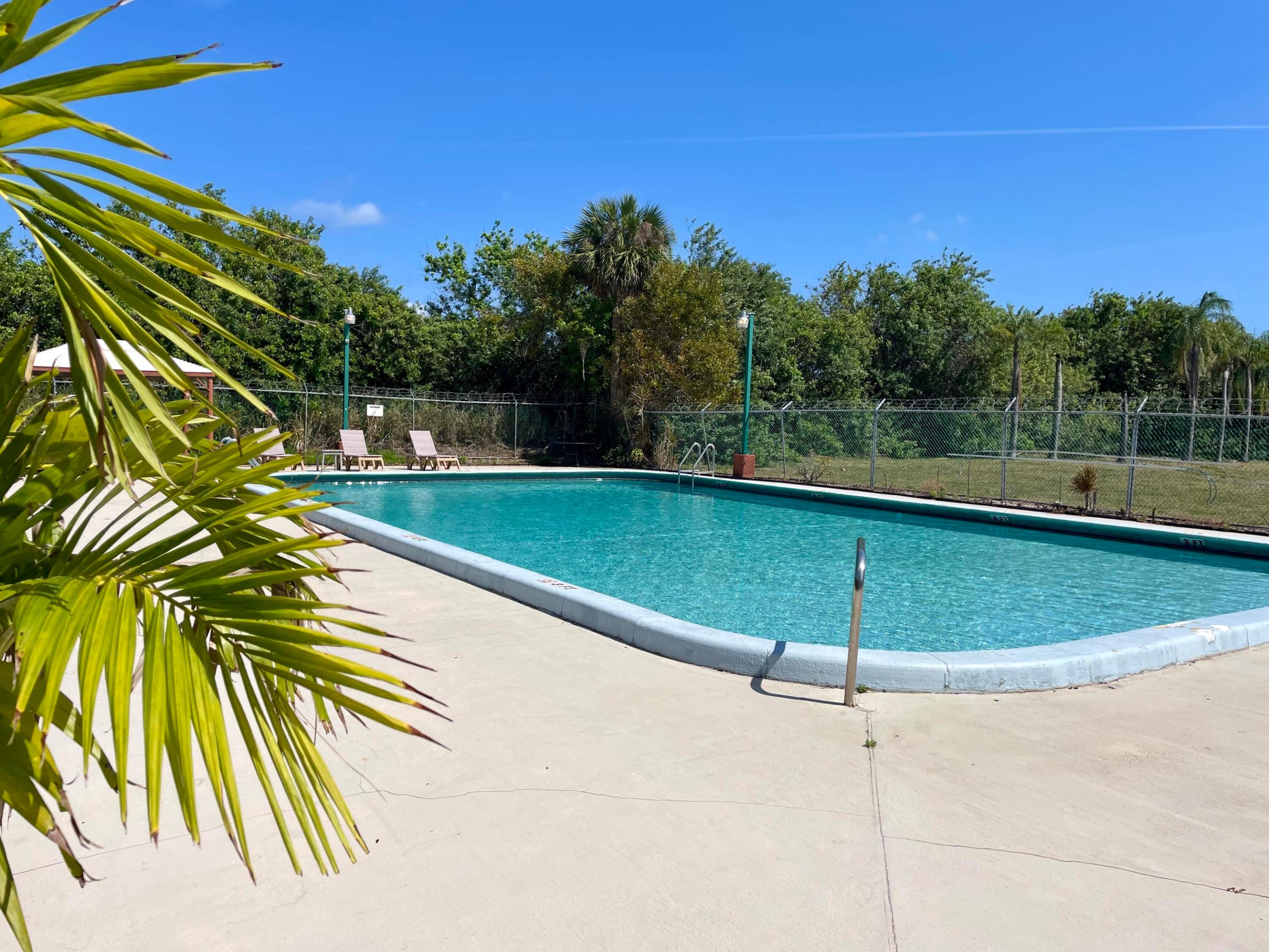 9 Crossings Circle D Property Photo 19