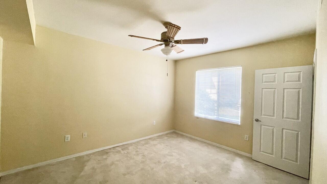 6530 Emerald Dunes Drive Property Photo 5