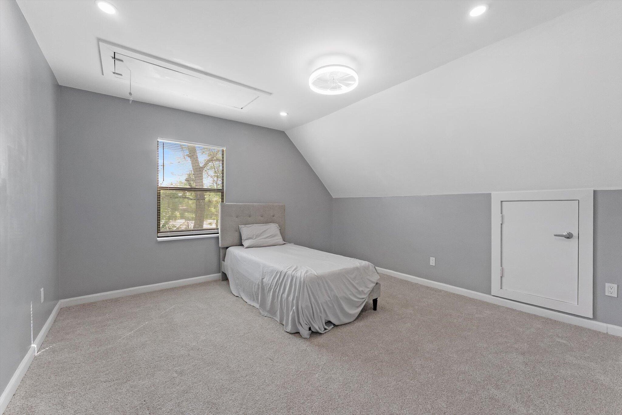 17495 47th Court N Property Photo 25