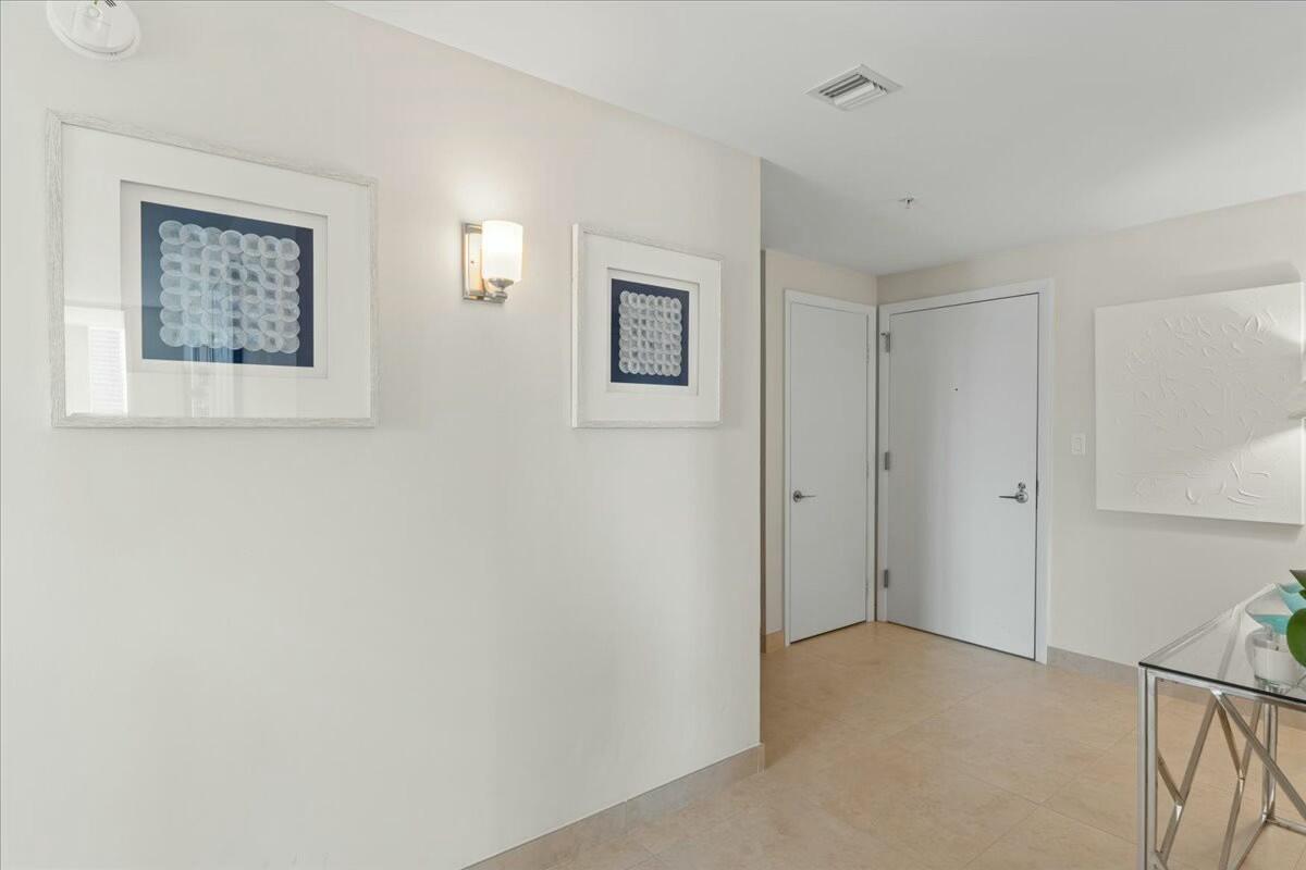 550 Okeechobee Boulevard 1001 Property Photo 24