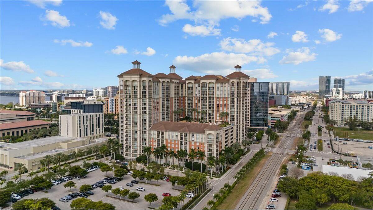 550 Okeechobee Boulevard 1001 Property Photo 27