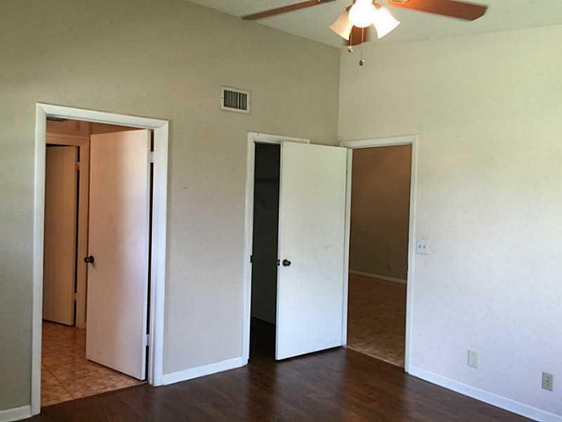 21955 Tidewater Terrace 208 Property Photo 11
