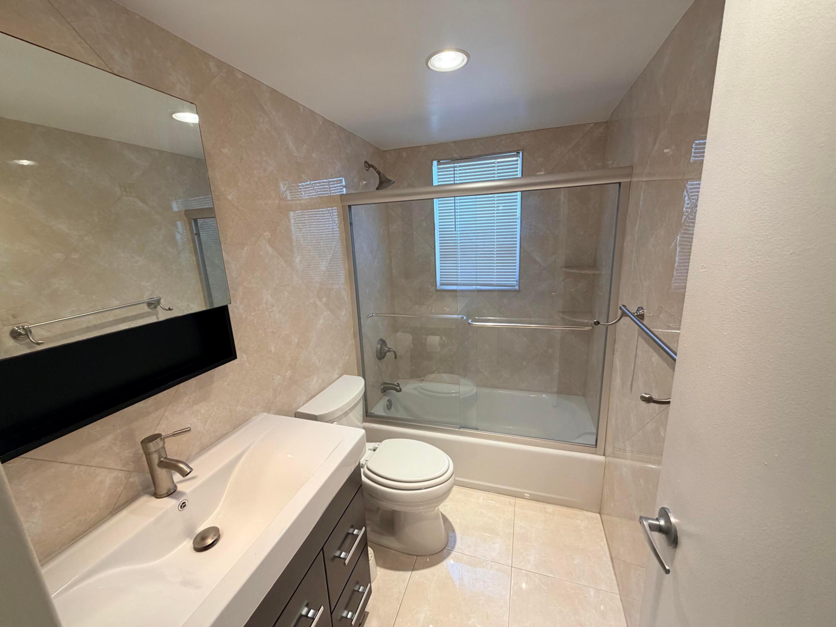 1800 Sw 81st Avenue 1116 Property Photo 9
