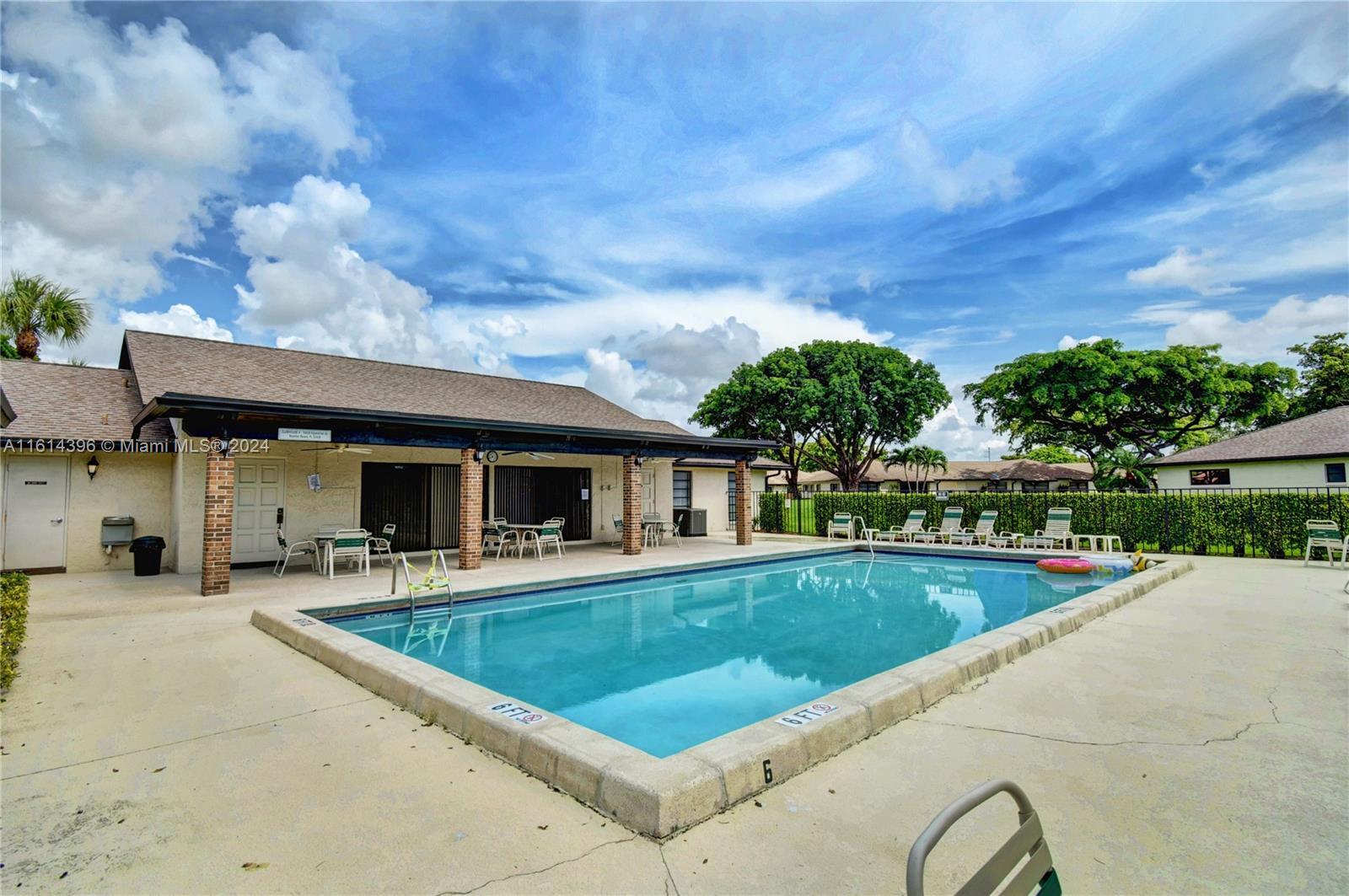 4948 Equestrian Circle B Property Photo 13