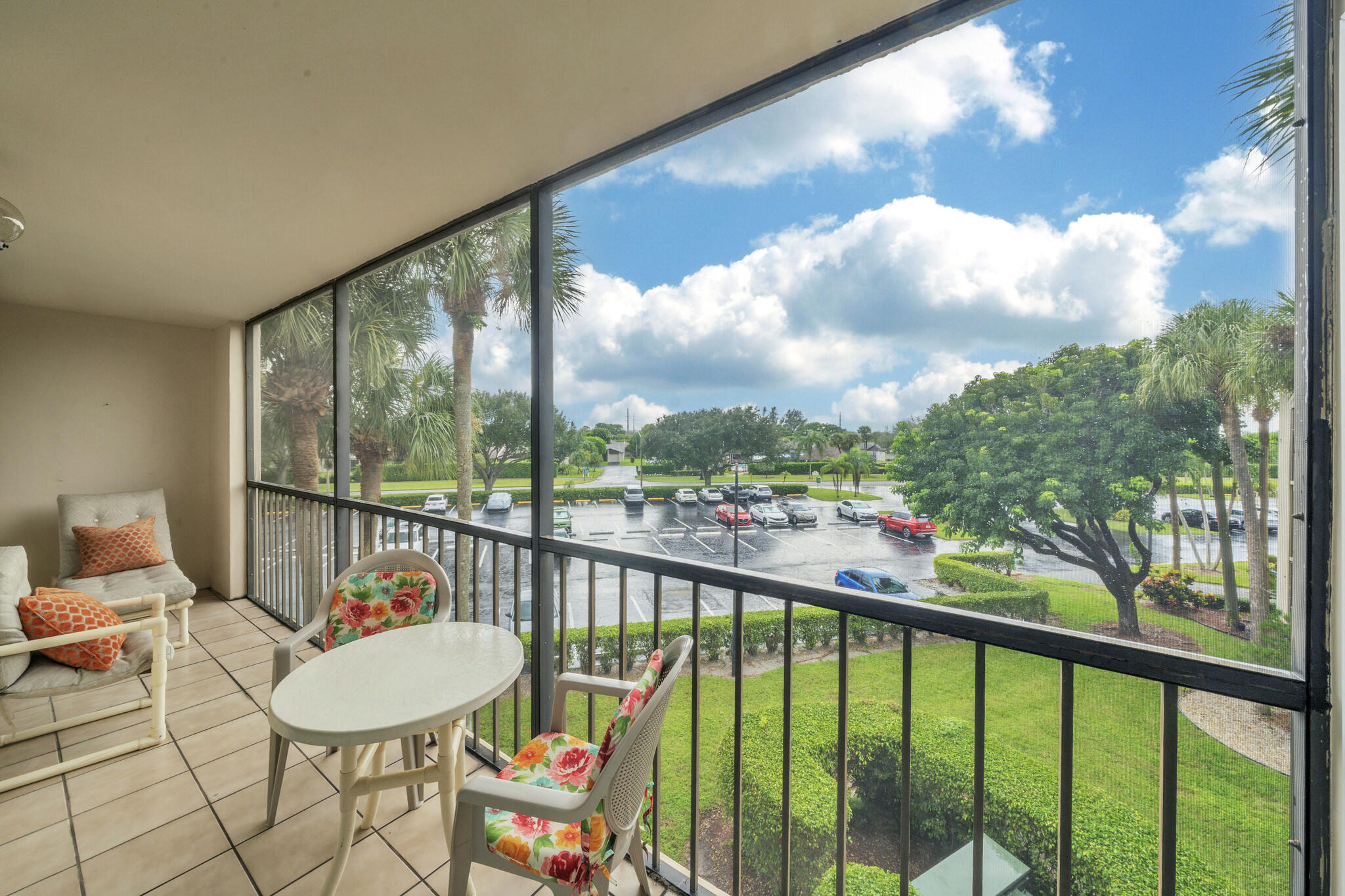 5280 Las Verdes Circle 320 Property Photo 11