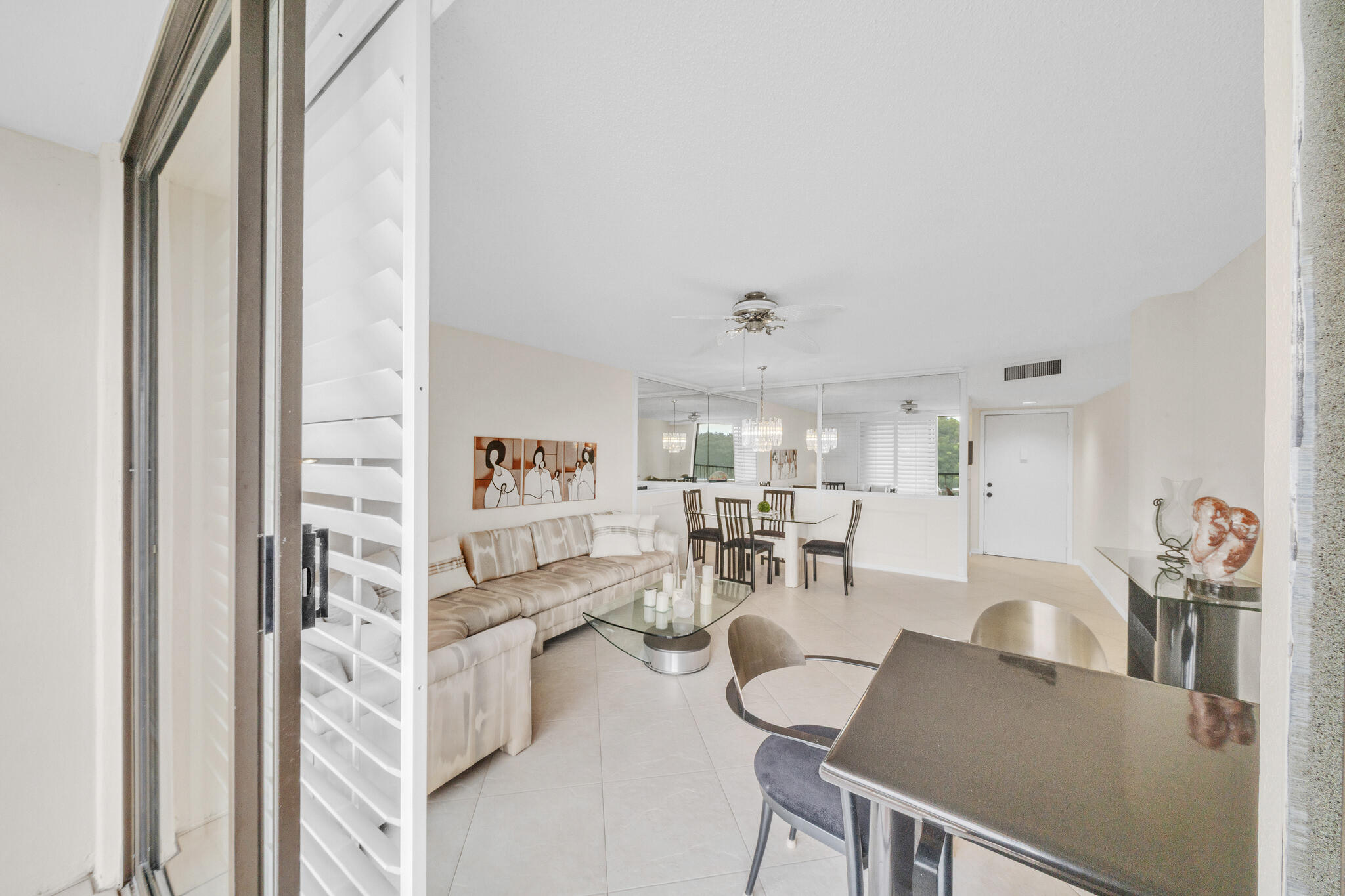 5280 Las Verdes Circle 320 Property Photo 13