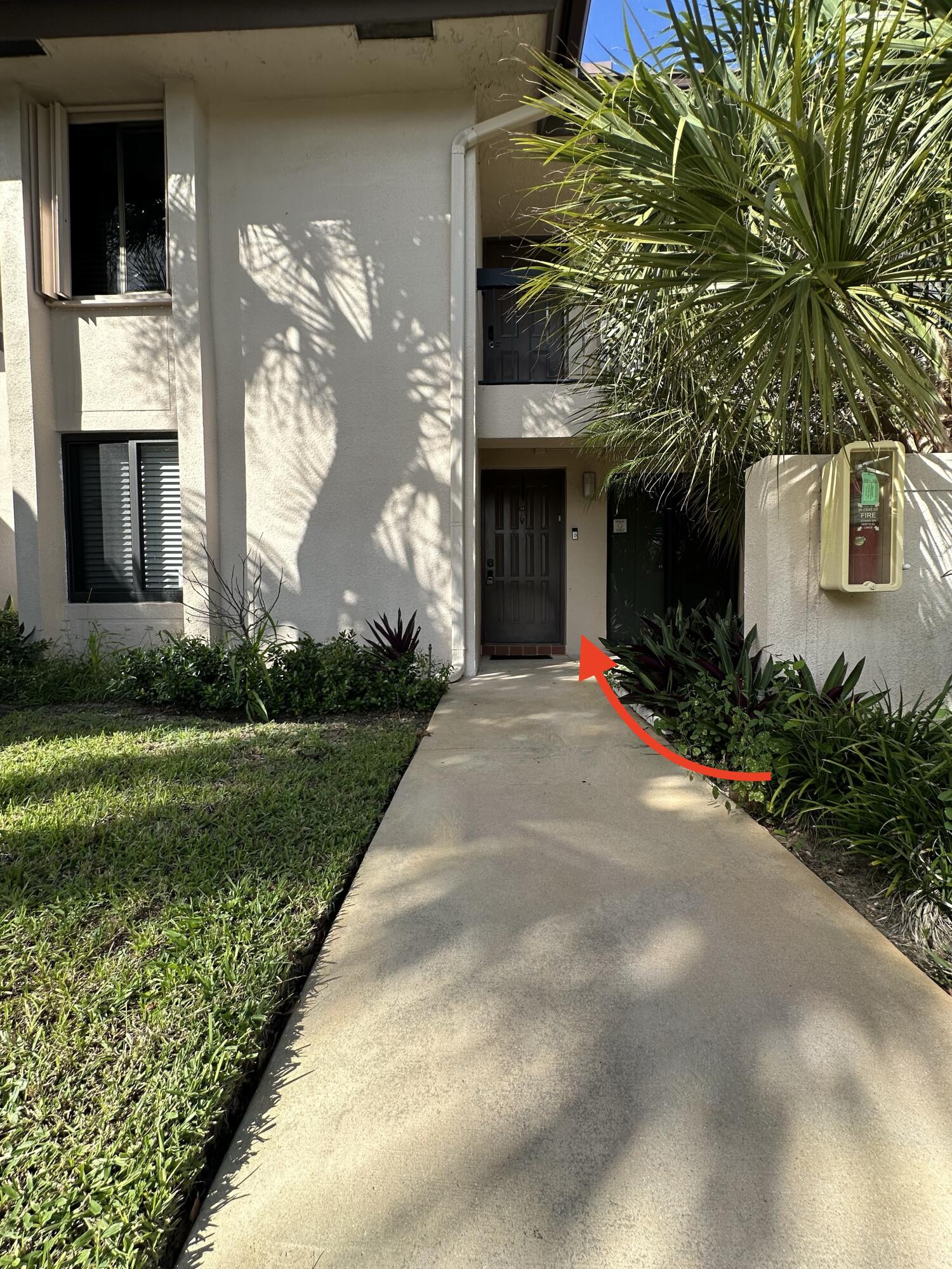 351 Club Circle 108 Property Photo 4