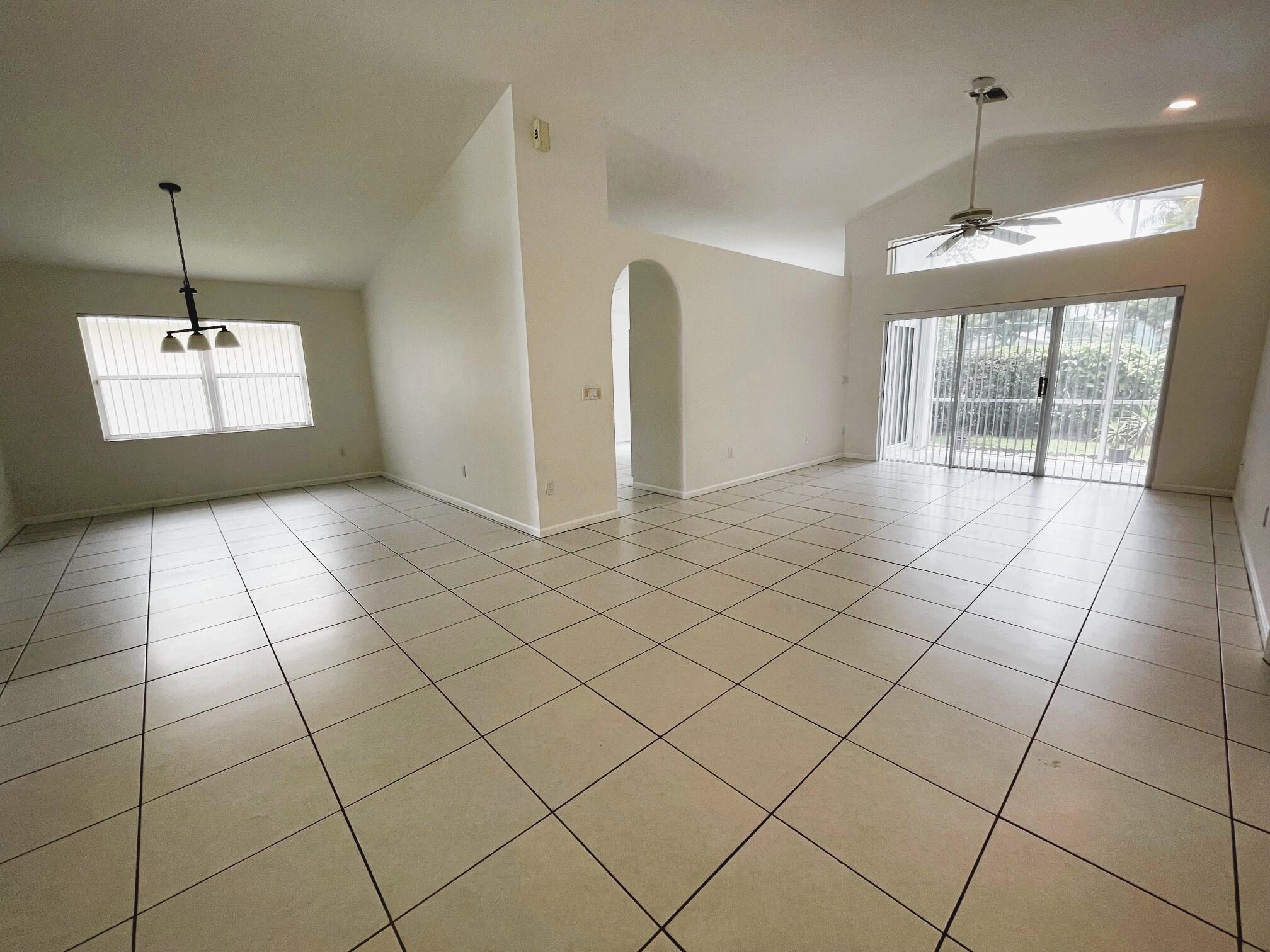 22875 Barrister Drive Property Photo 6
