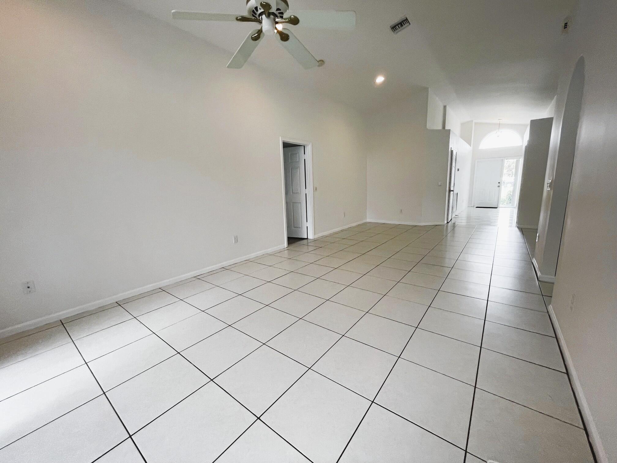22875 Barrister Drive Property Photo 7