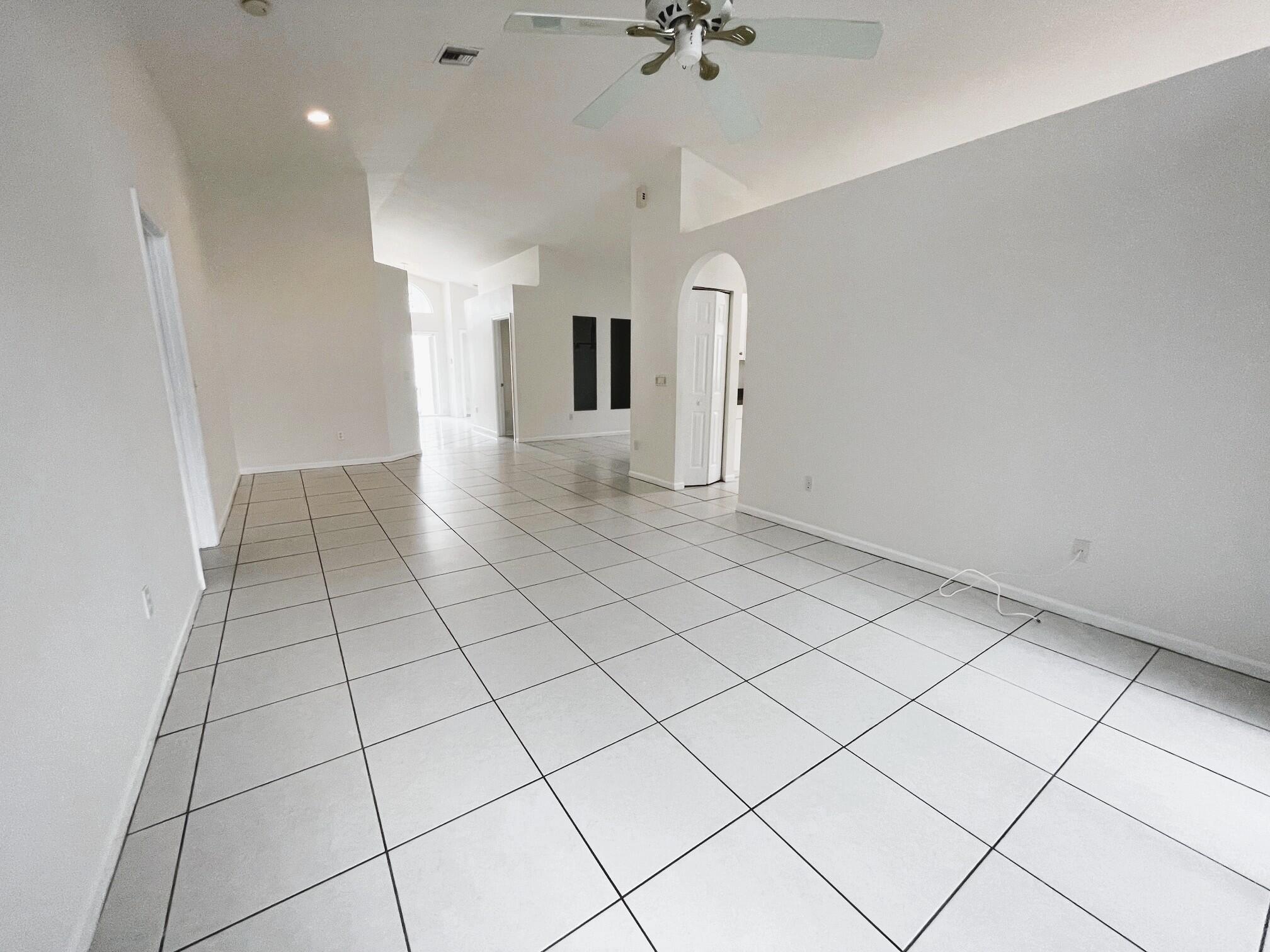 22875 Barrister Drive Property Photo 8
