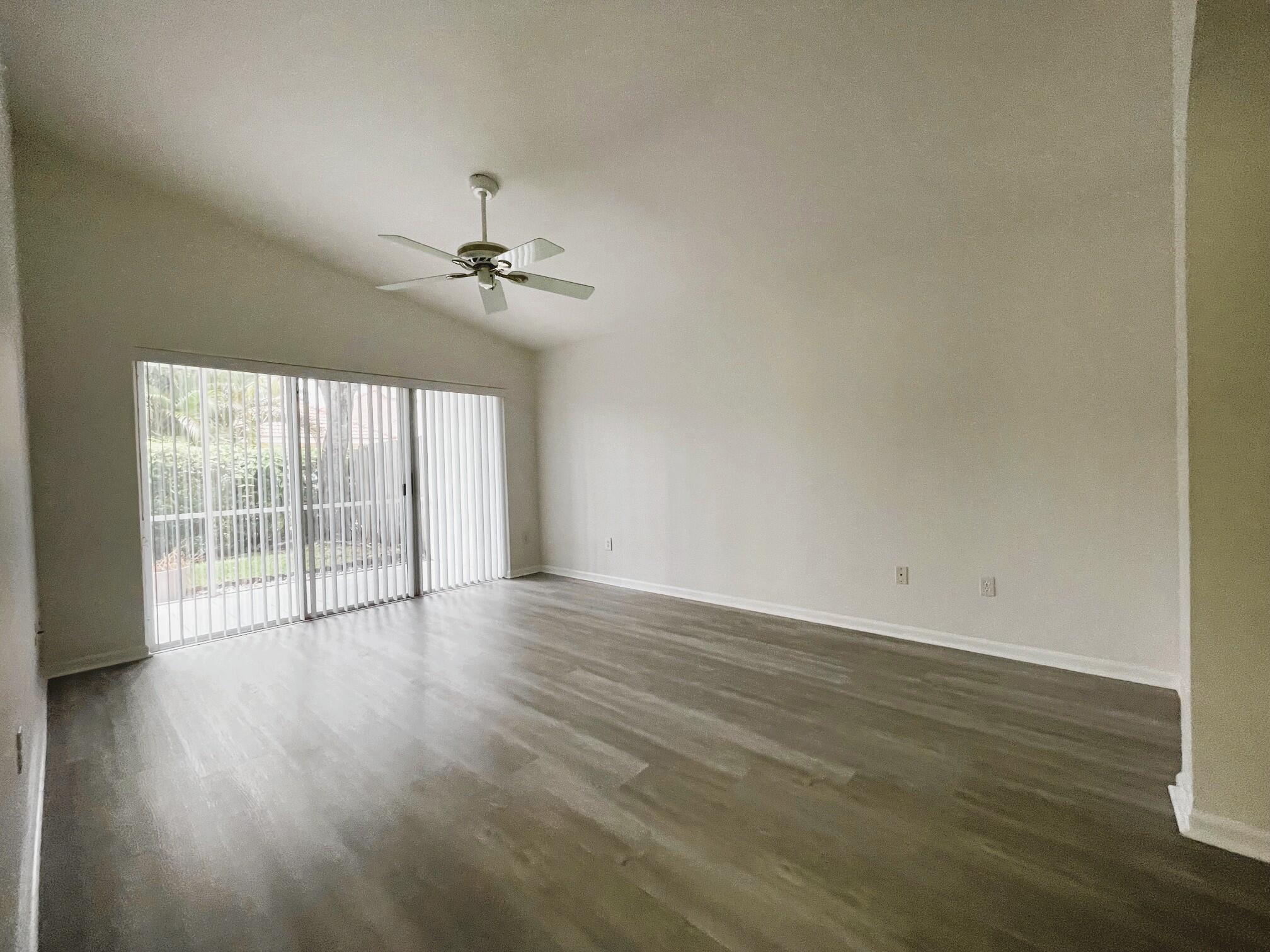22875 Barrister Drive Property Photo 16