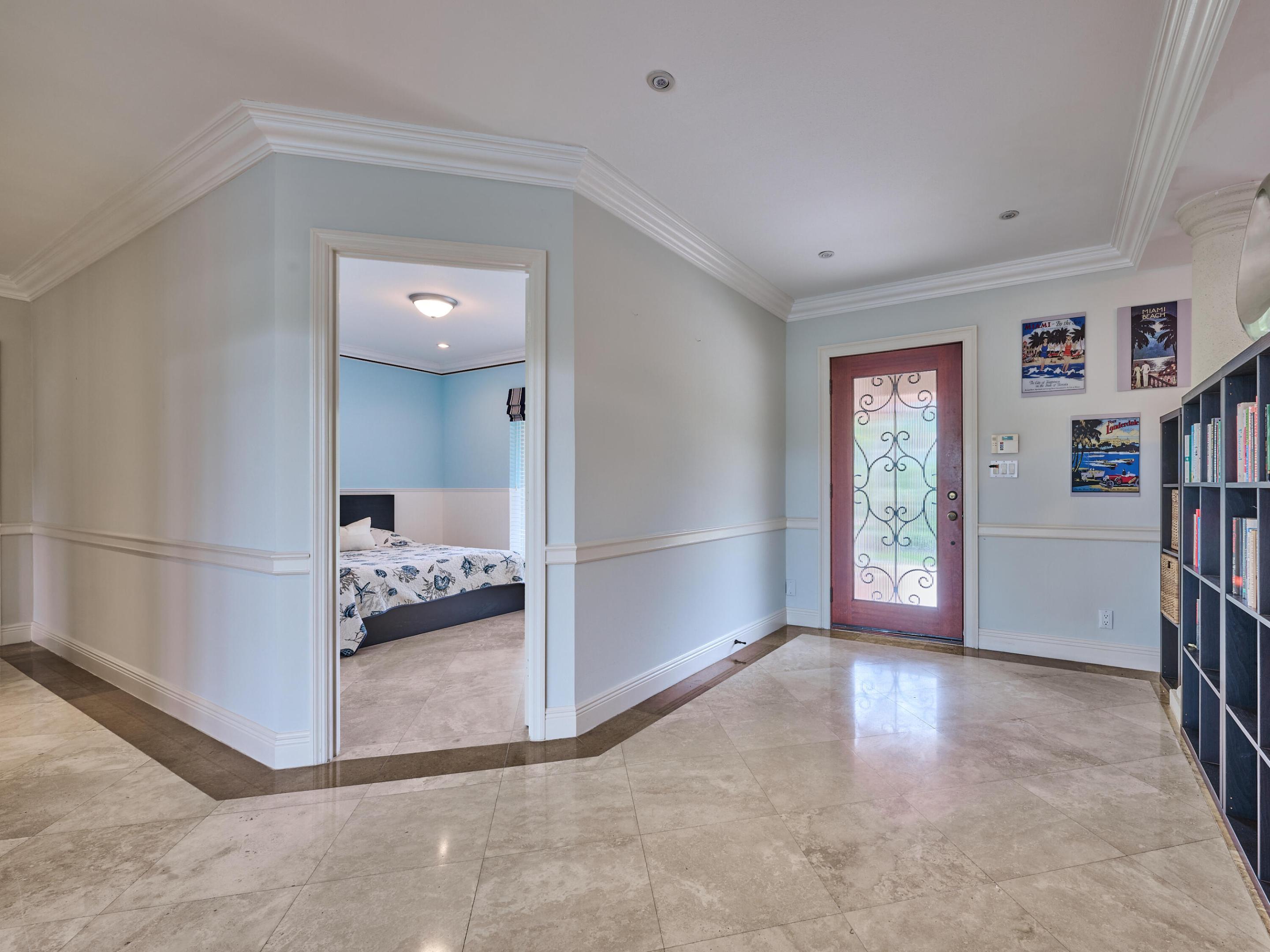 501 Coconut Isle Drive Property Photo 5