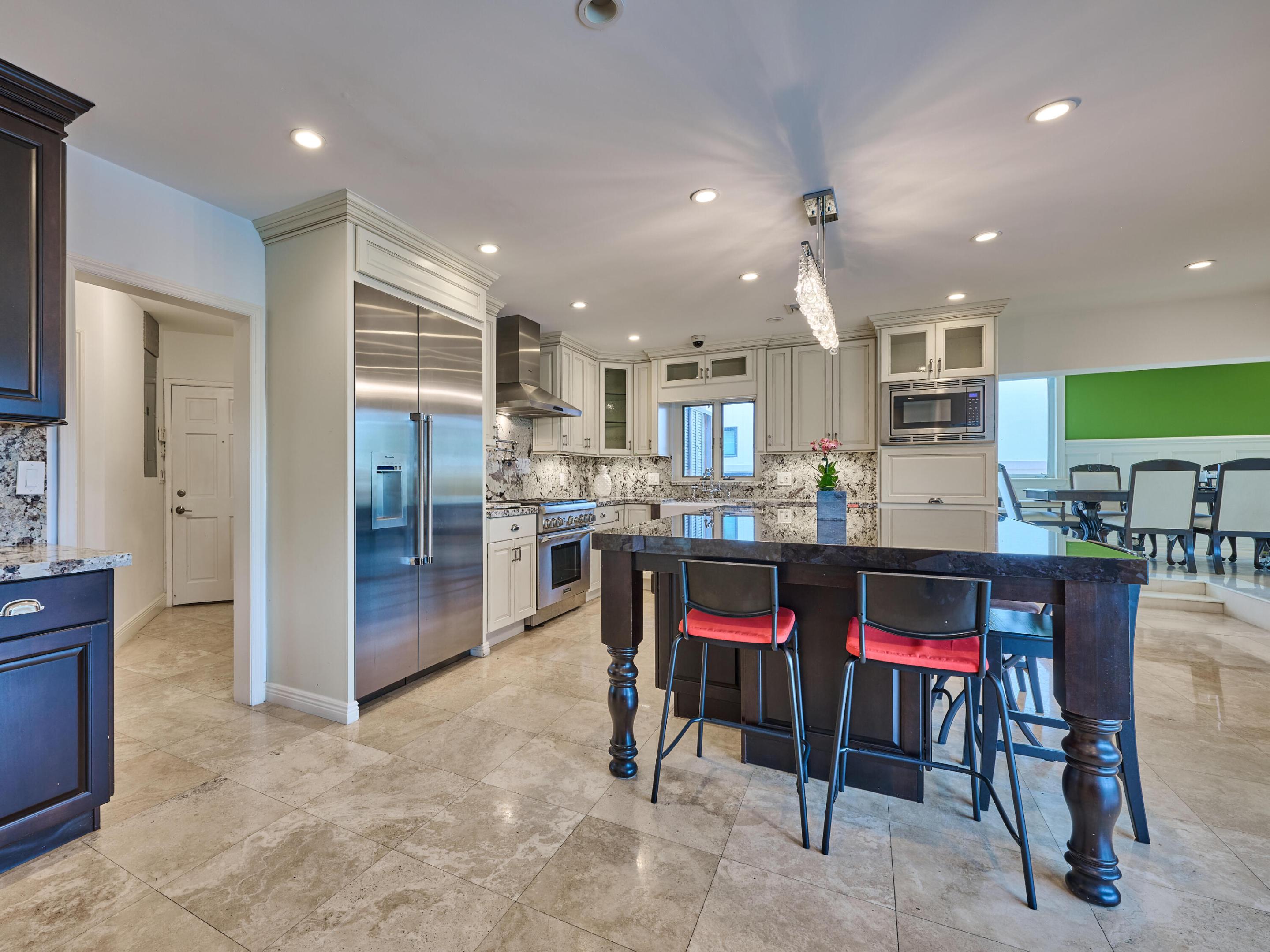 501 Coconut Isle Drive Property Photo 32