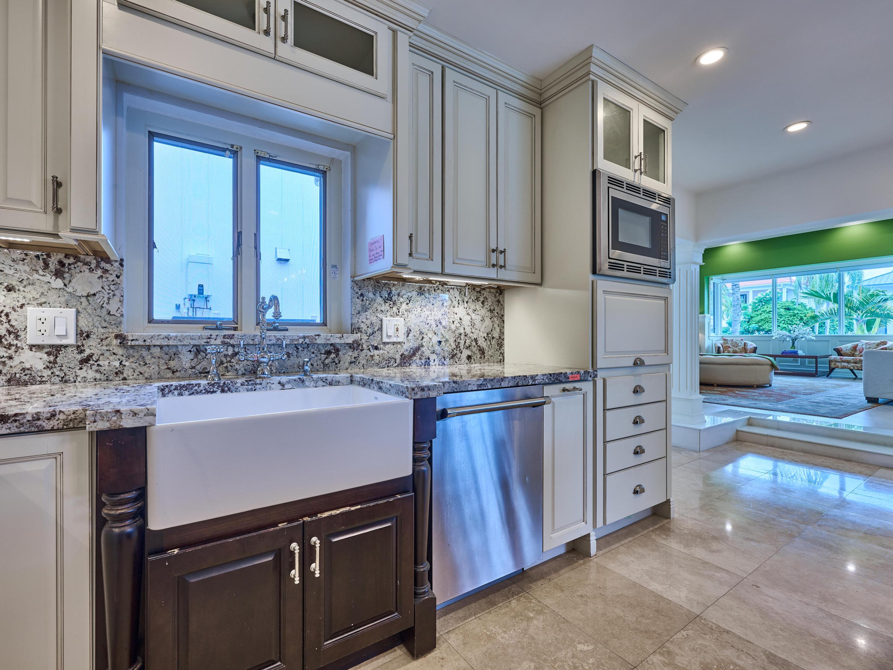 501 Coconut Isle Drive Property Photo 37