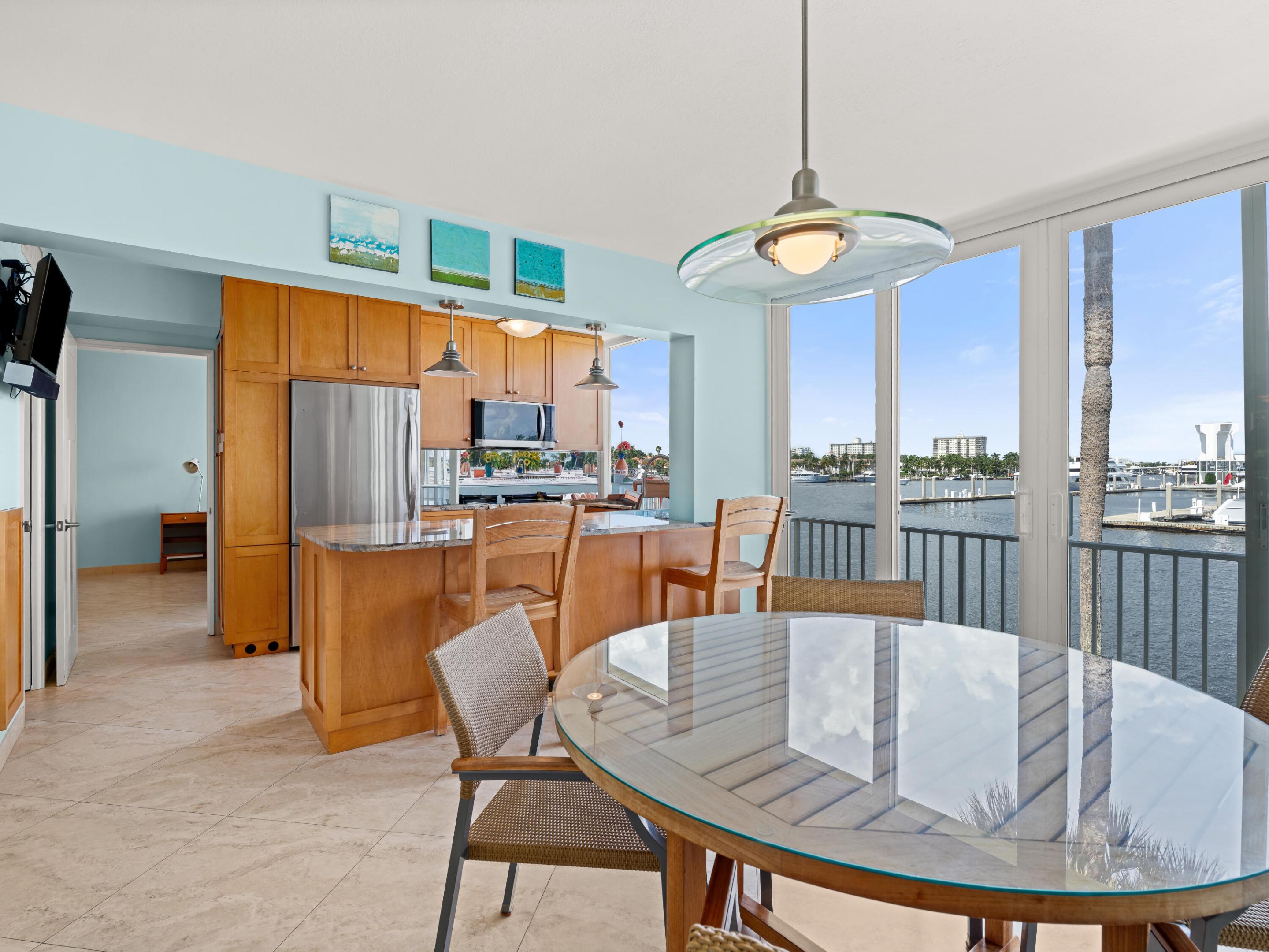 3037 Harbor Drive 18 Property Photo 5