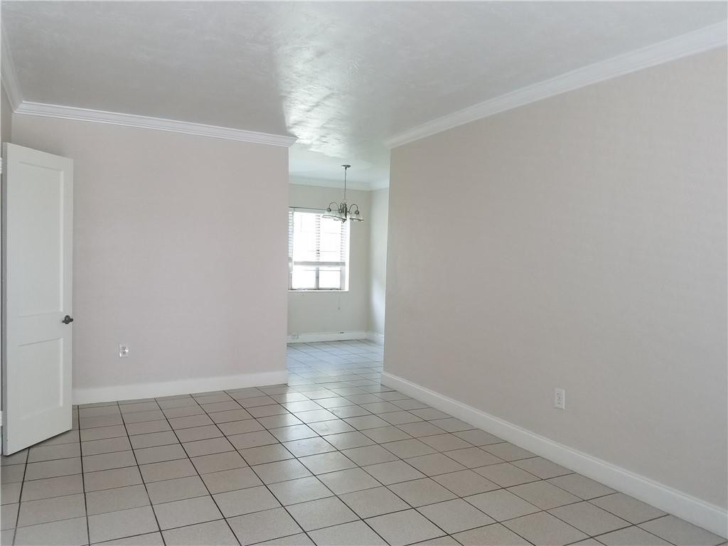 830 80th Street 6 Property Photo 3