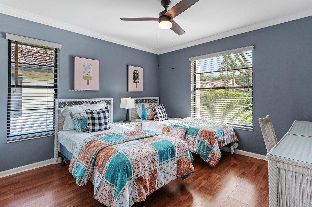 10063 Andrea Lane B Property Photo 14