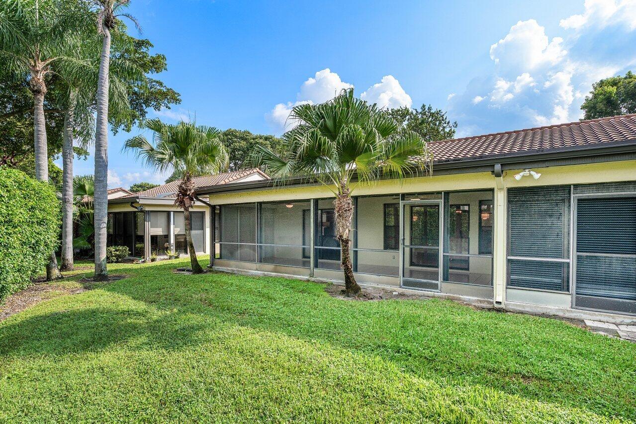 10063 Andrea Lane B Property Photo 18