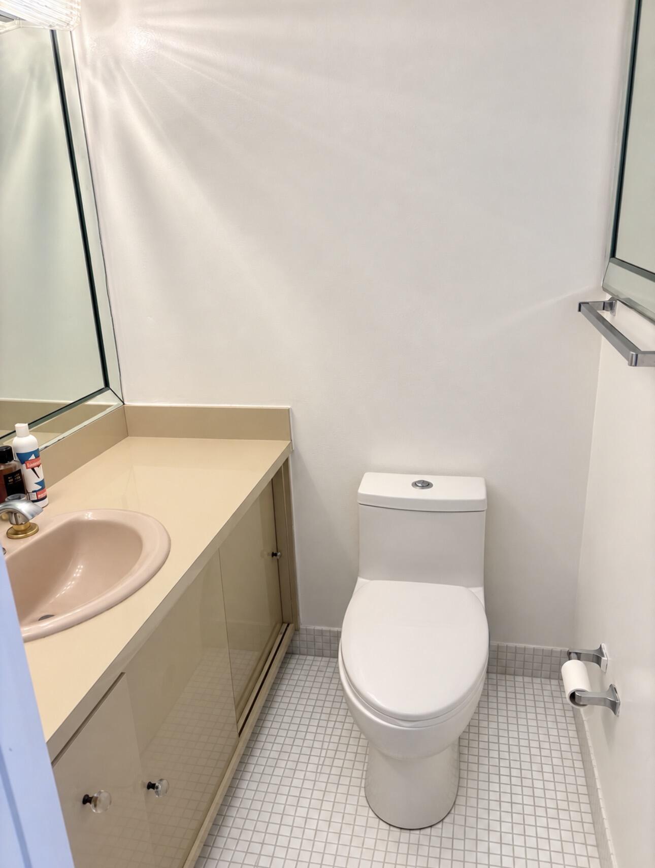 500 Bayview Drive 925 Property Photo 9