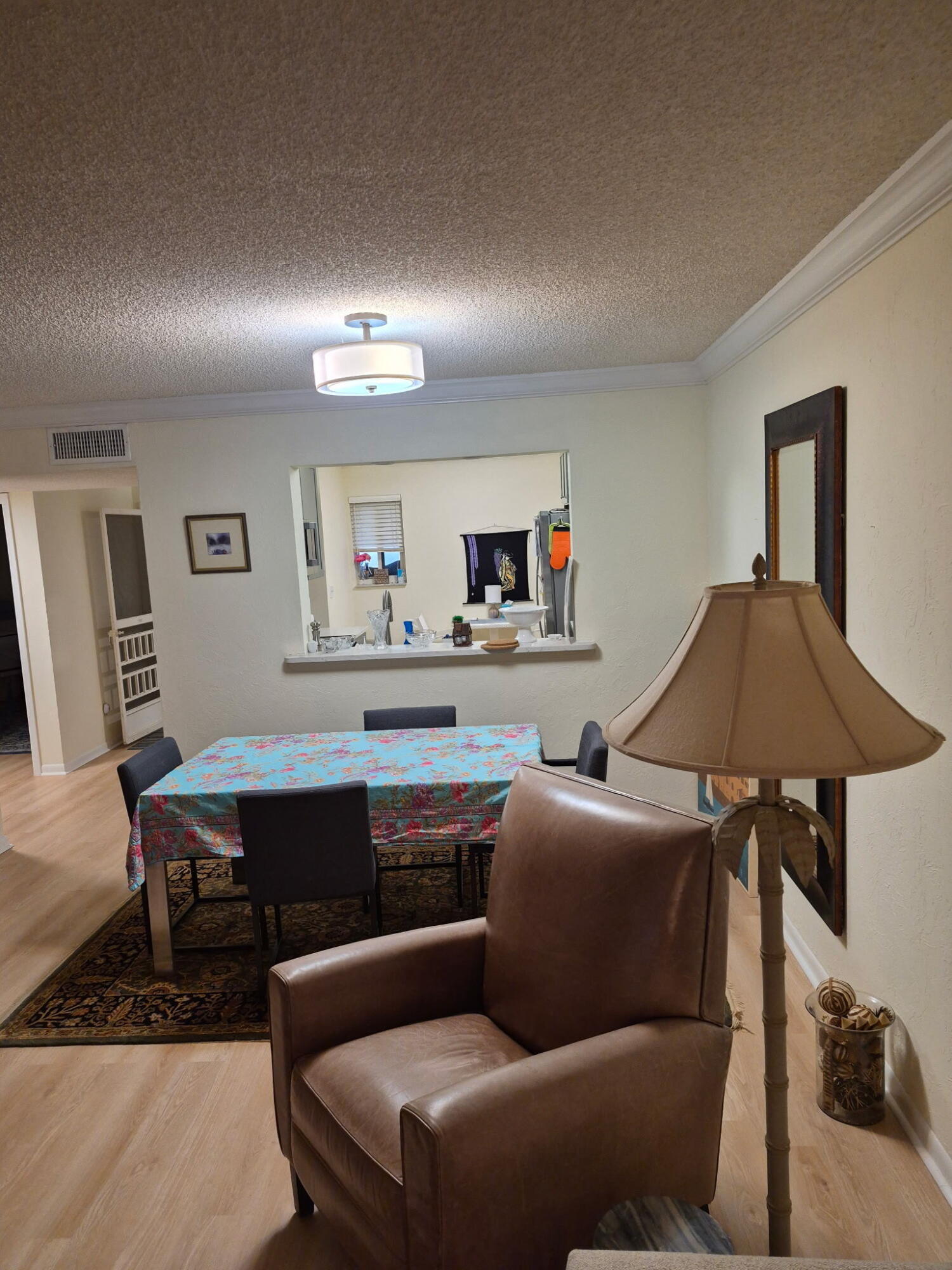 85 Pelican Pointe Drive 103 Property Photo 18