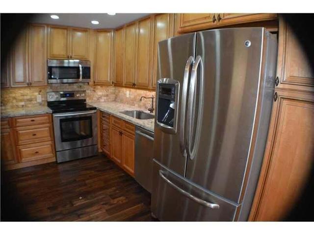 634 Saxony Lane N 634 Property Photo 1