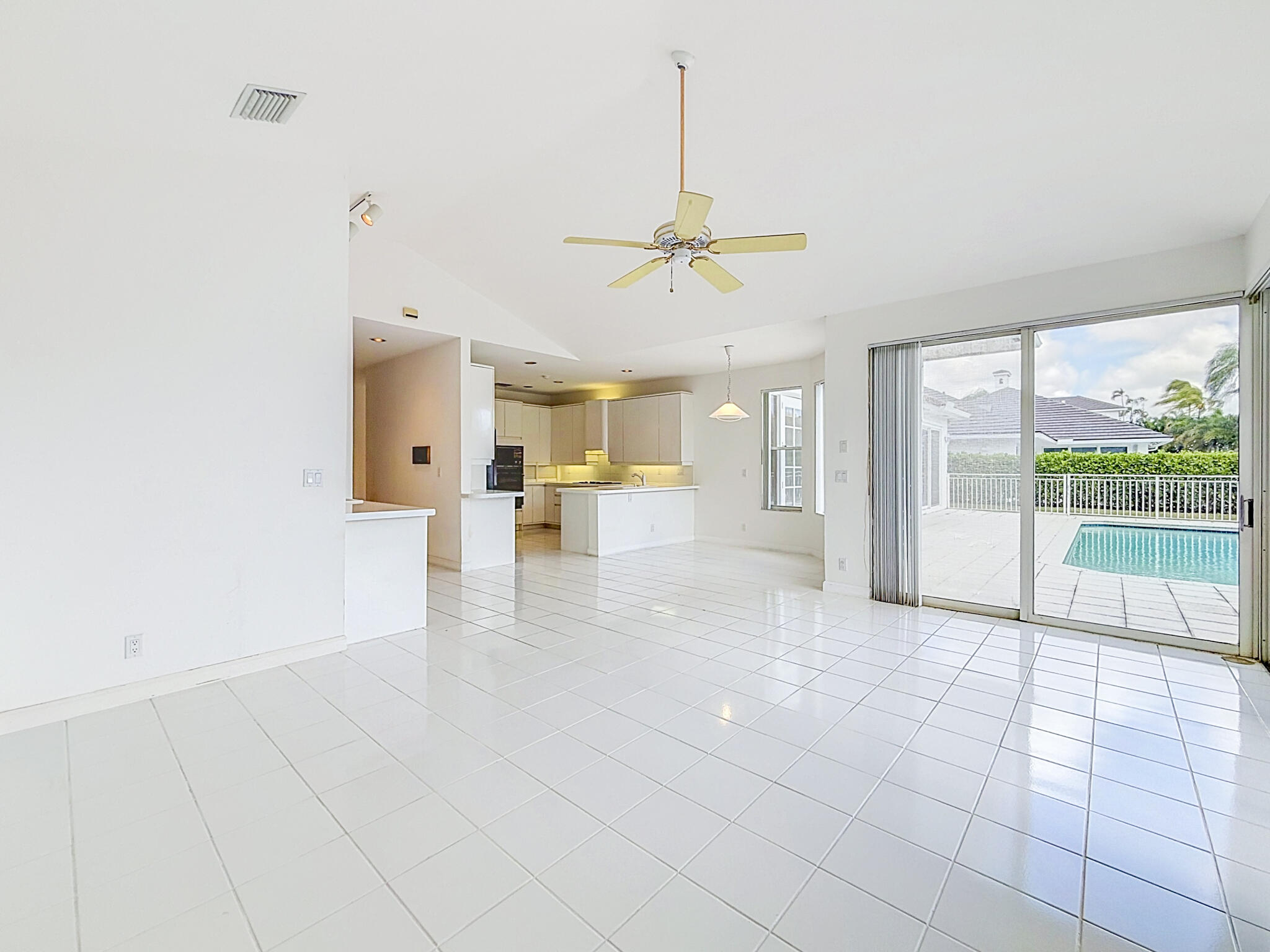 5768 Harrington Way Property Photo 40