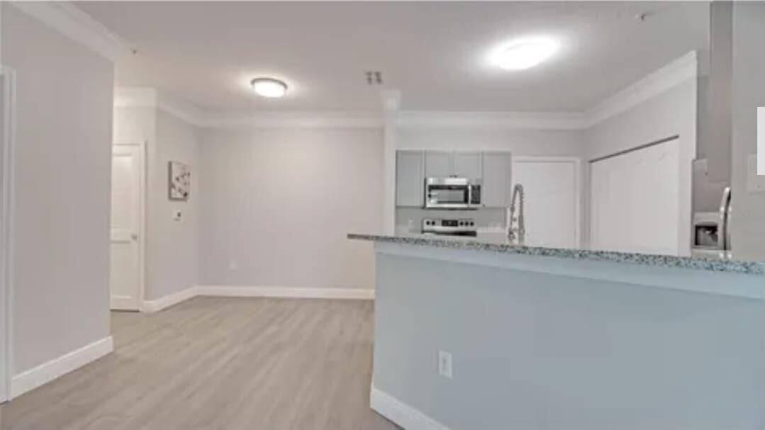 8824 Villa View Circle 108 Property Photo 11