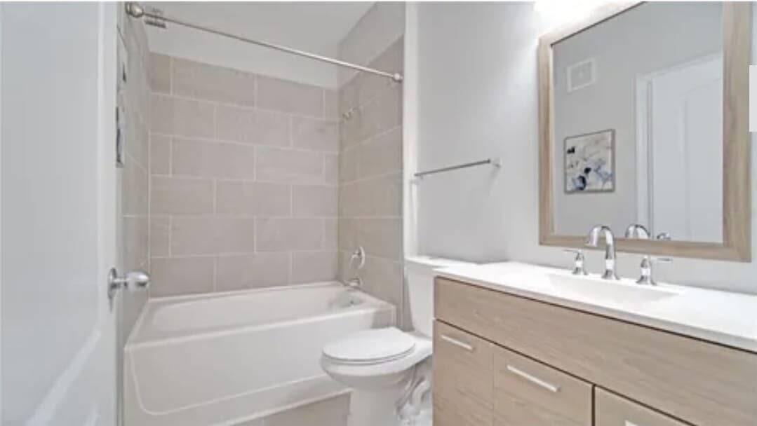 8824 Villa View Circle 108 Property Photo 19